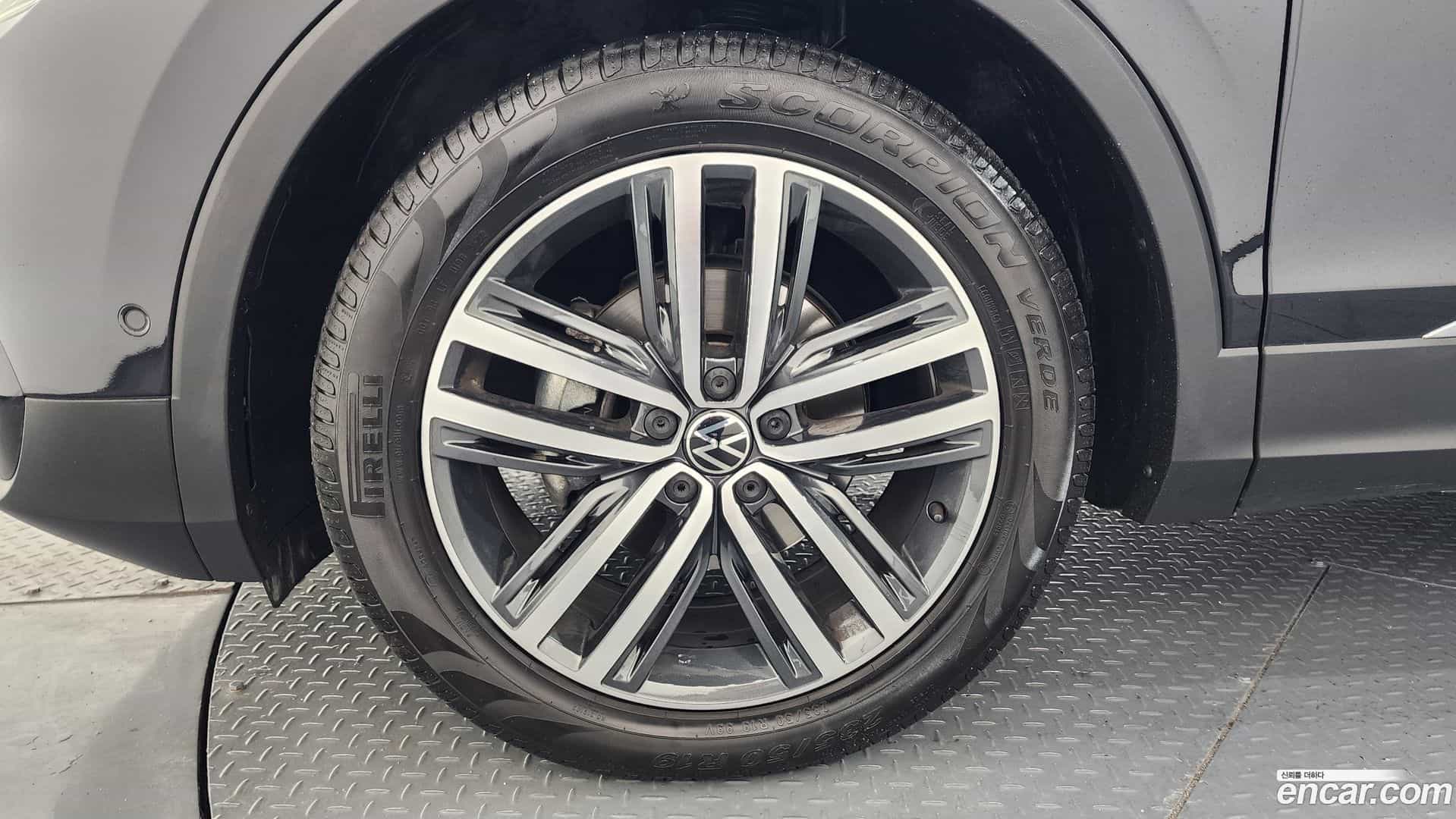 Tiguan Volkswagen 2023.9-OUTER-005