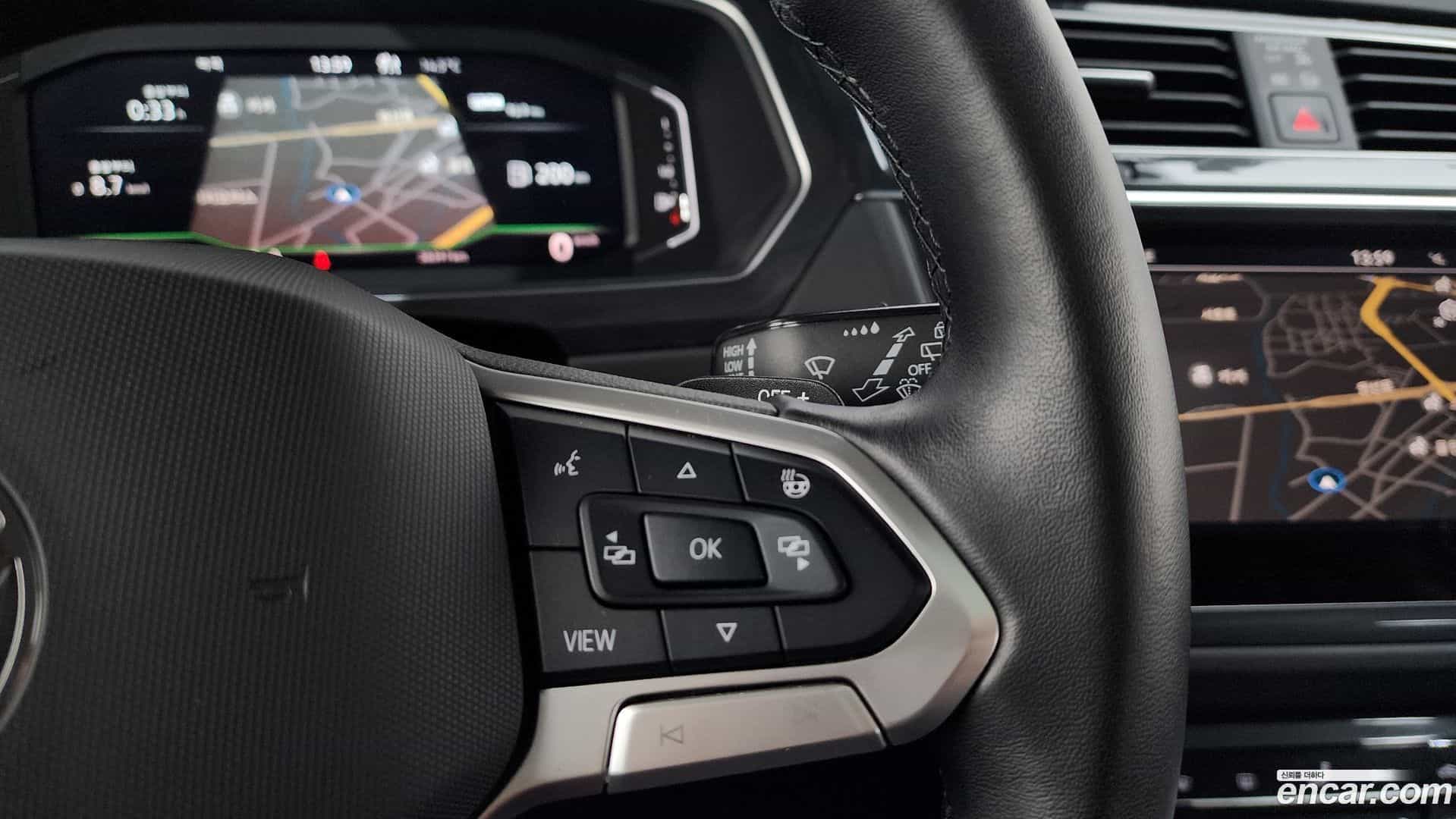 Tiguan Volkswagen 2023.9-OPTION-019