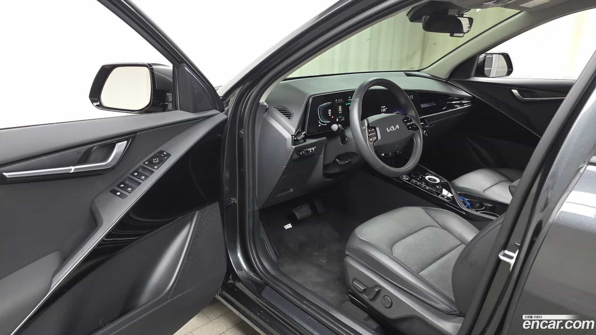 Niro Kia 2024.1-INNER-010