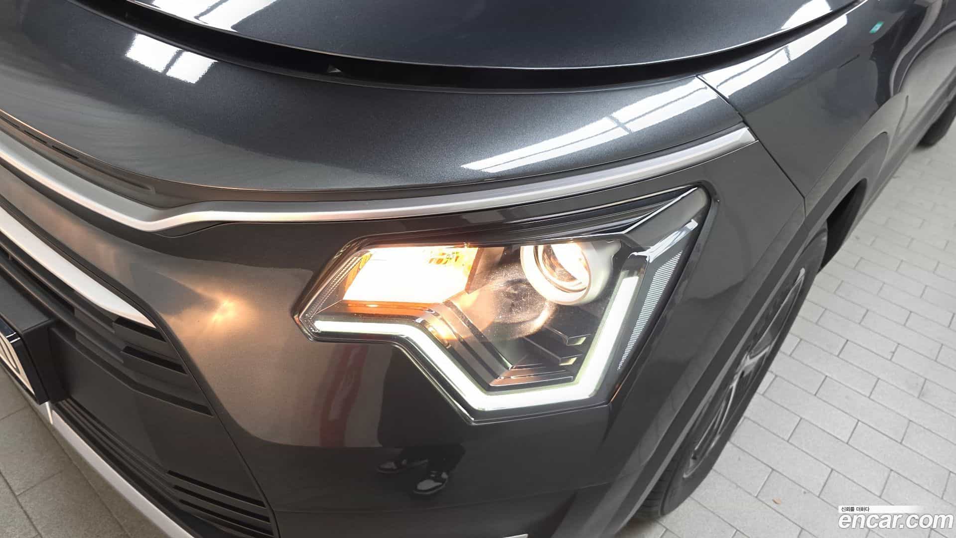Niro Kia 2024.1-OUTER-032