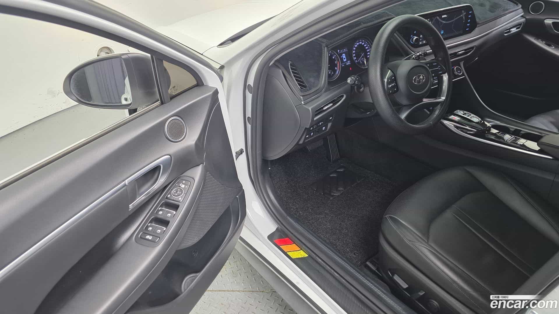 Sonata Hyundai 2021.0-OPTION-015