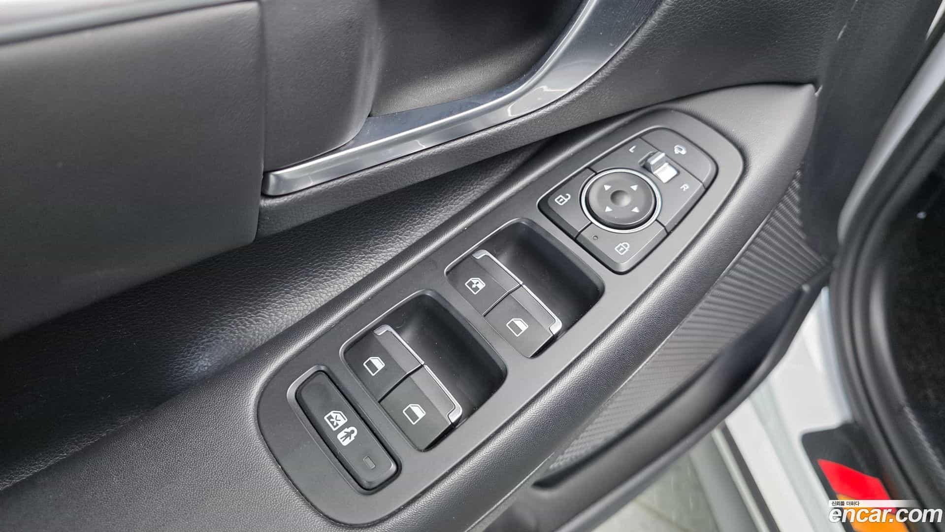 Sonata Hyundai 2021.0-OPTION-016