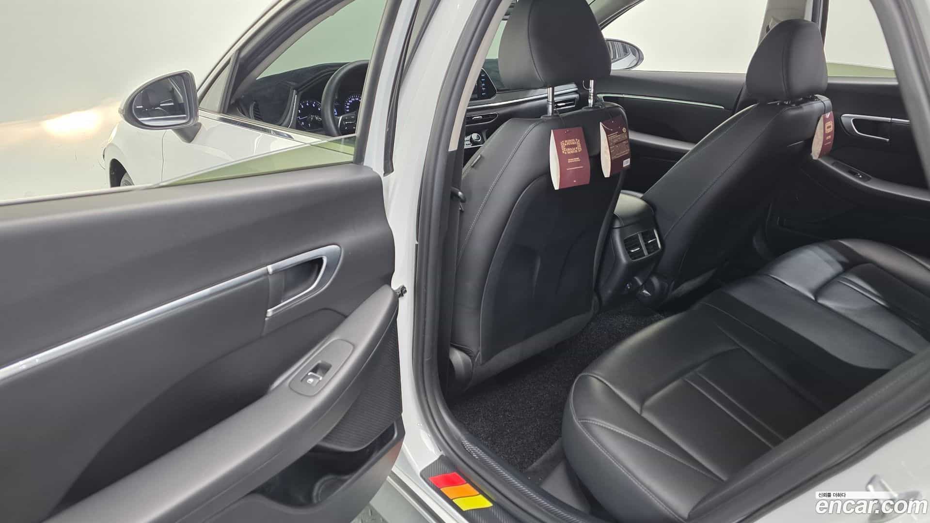 Sonata Hyundai 2021.0-OPTION-023