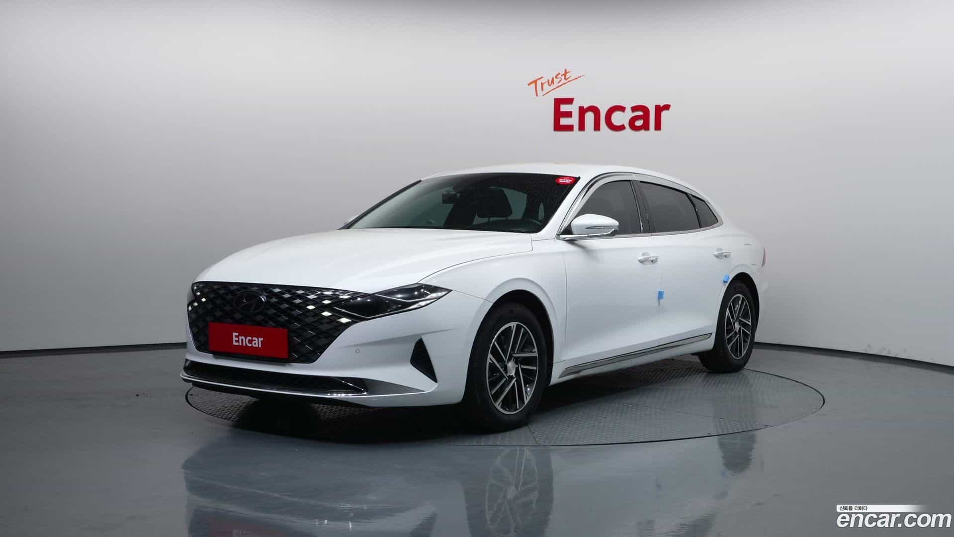 Grandeur Hyundai 2022.7-OUTER-001