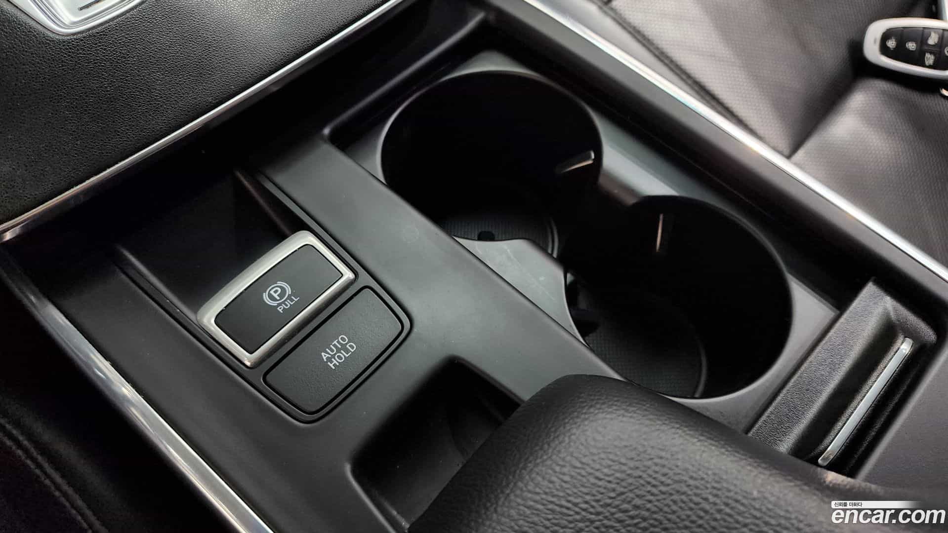 Grandeur Hyundai 2022.7-OPTION-040