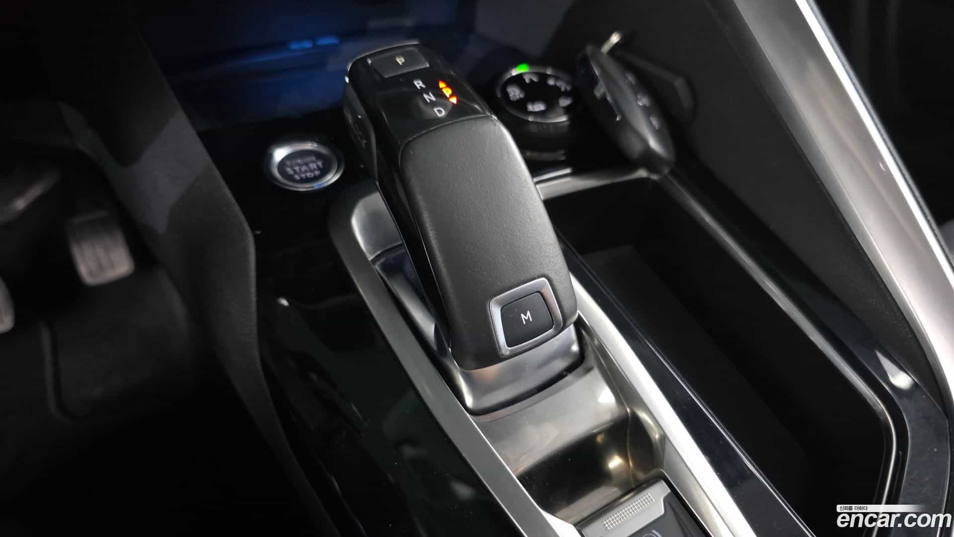 3008 Peugeot 2019.11-INNER-009