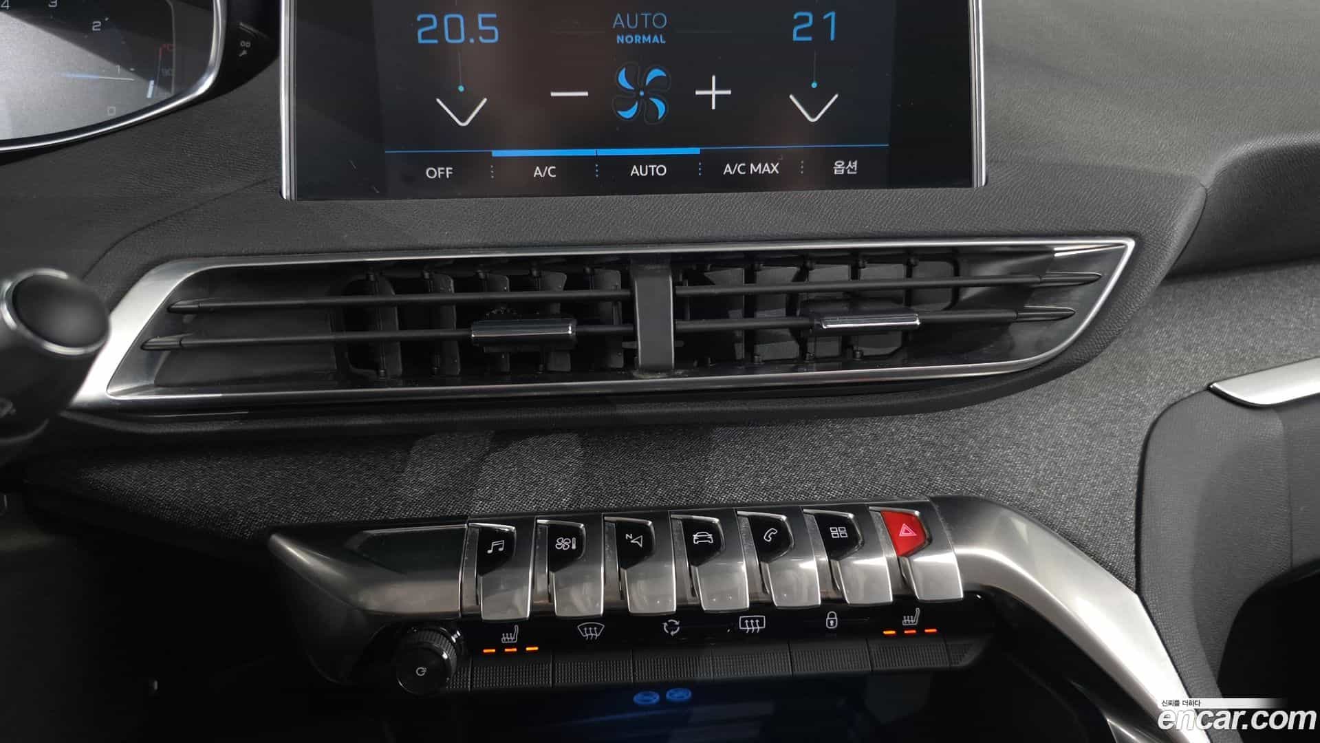 3008 Peugeot 2019.11-OPTION-020