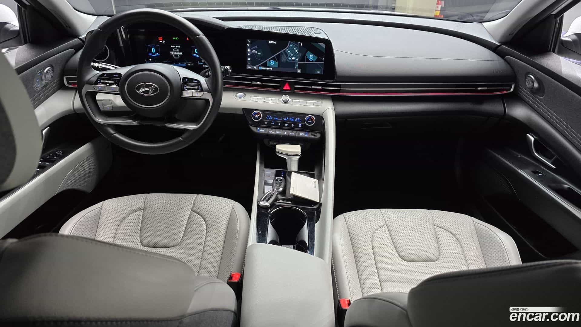AVANTE Hyundai 2021.11-INNER-007