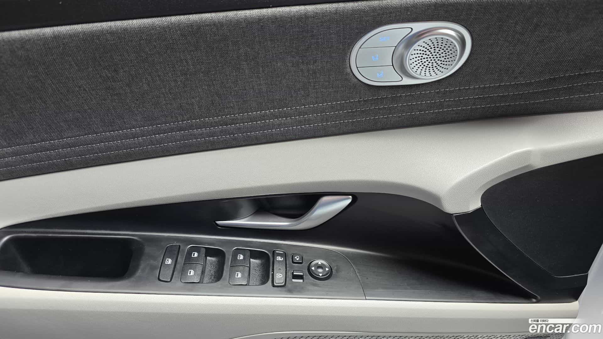 AVANTE Hyundai 2021.11-OPTION-018