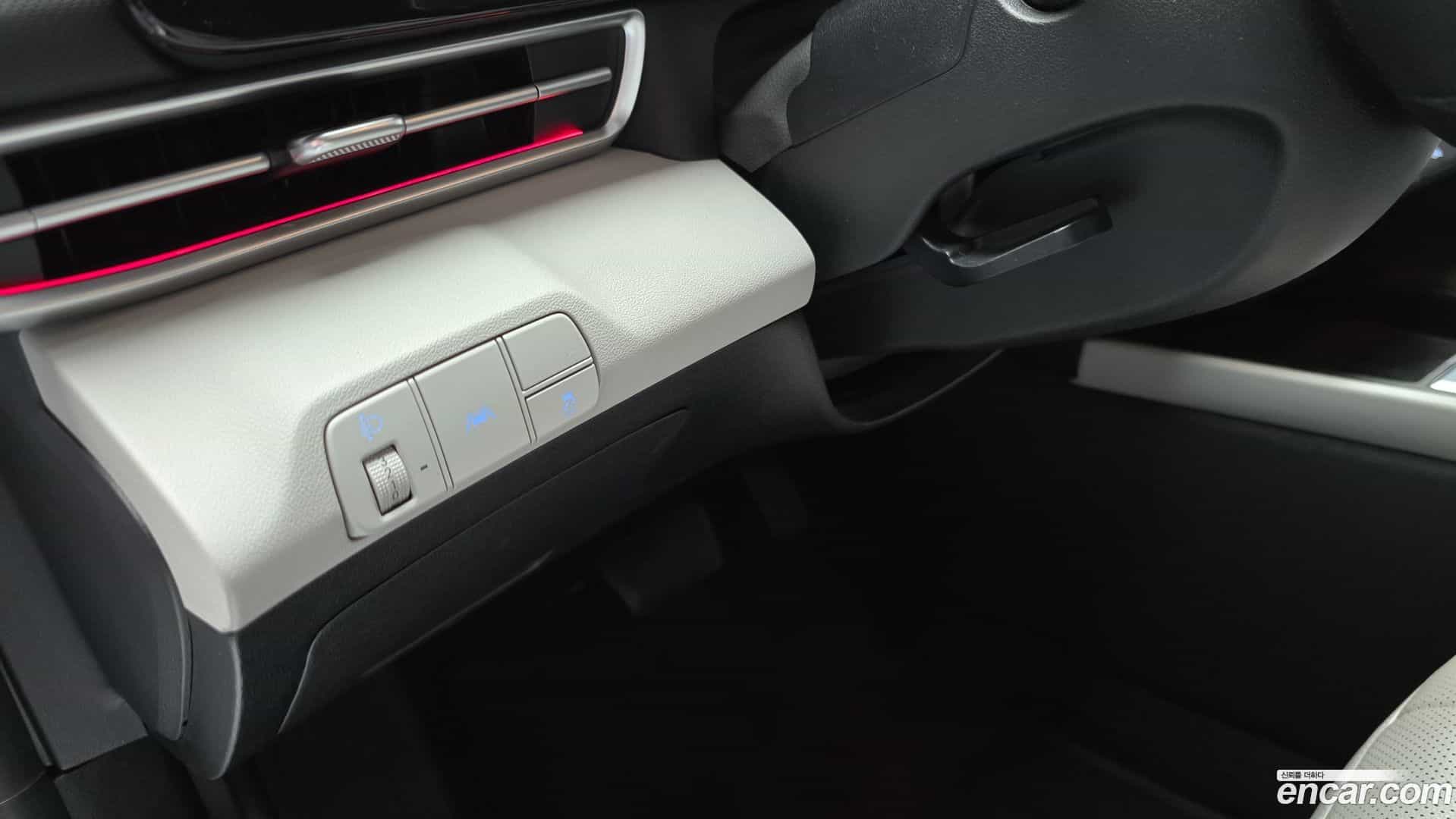 AVANTE Hyundai 2021.11-OPTION-019