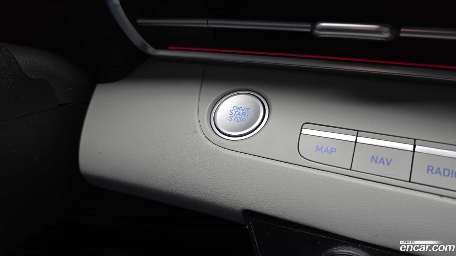 AVANTE Hyundai 2021.11-OPTION-040