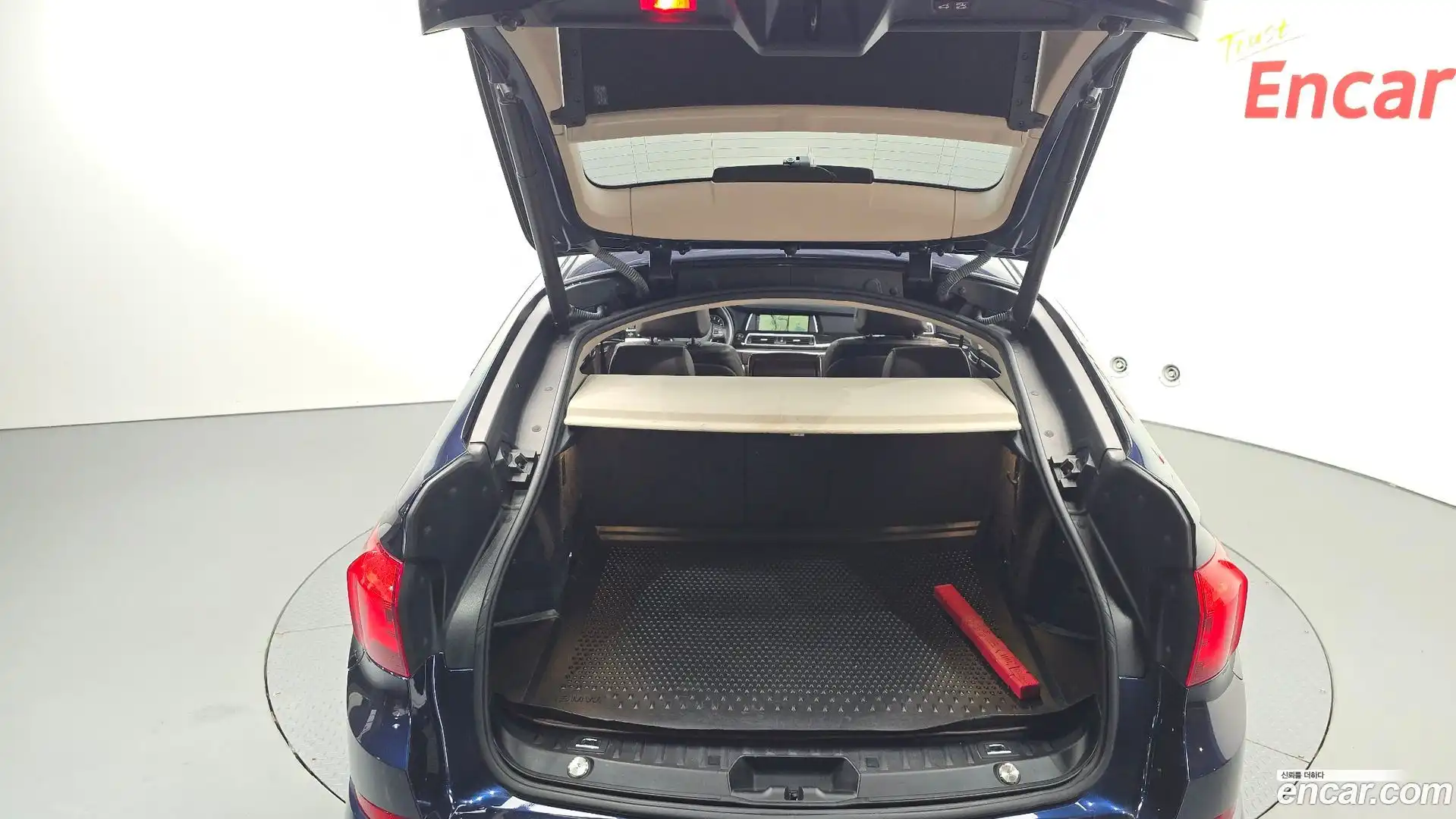 Gran Turismo BMW 2016.1-OPTION-024