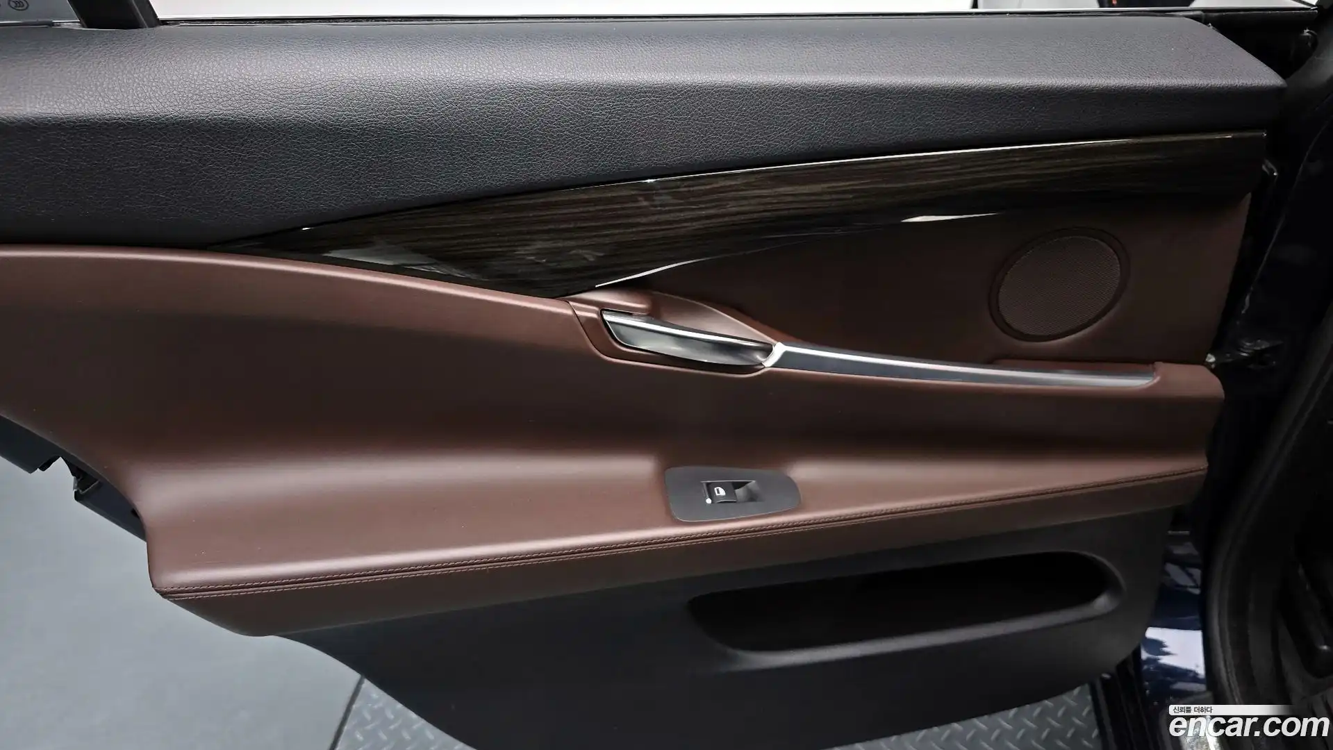 Gran Turismo BMW 2016.1-INNER-035