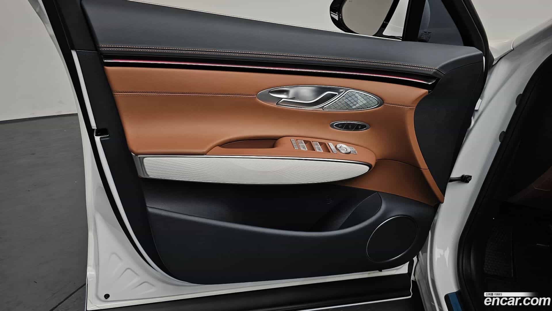 GV70 Genesis 2025.7-INNER-034