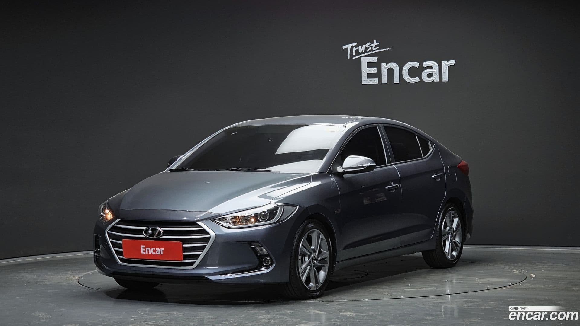 Main__Slider__Photo:AVANTE Hyundai 2017.8-0