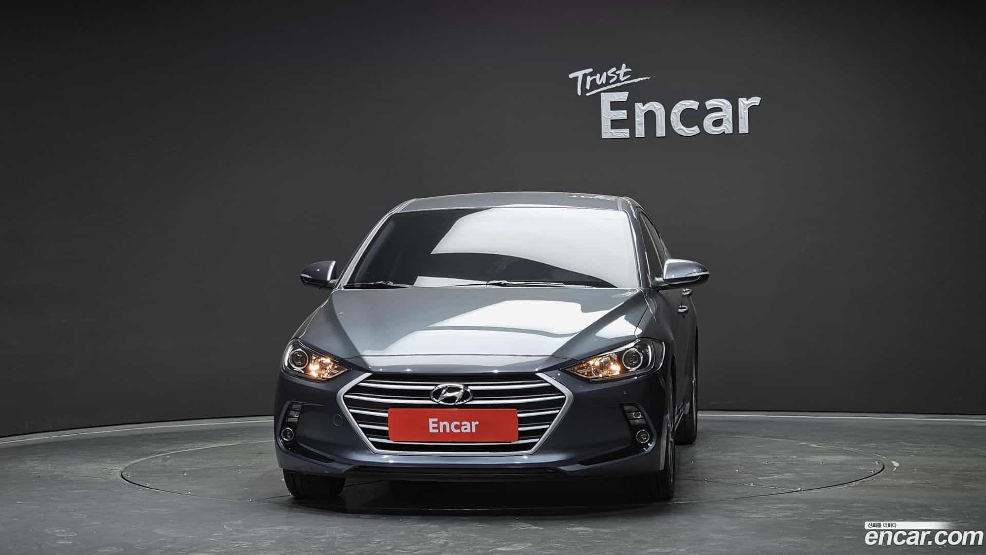AVANTE Hyundai 2017.8-OUTER-003