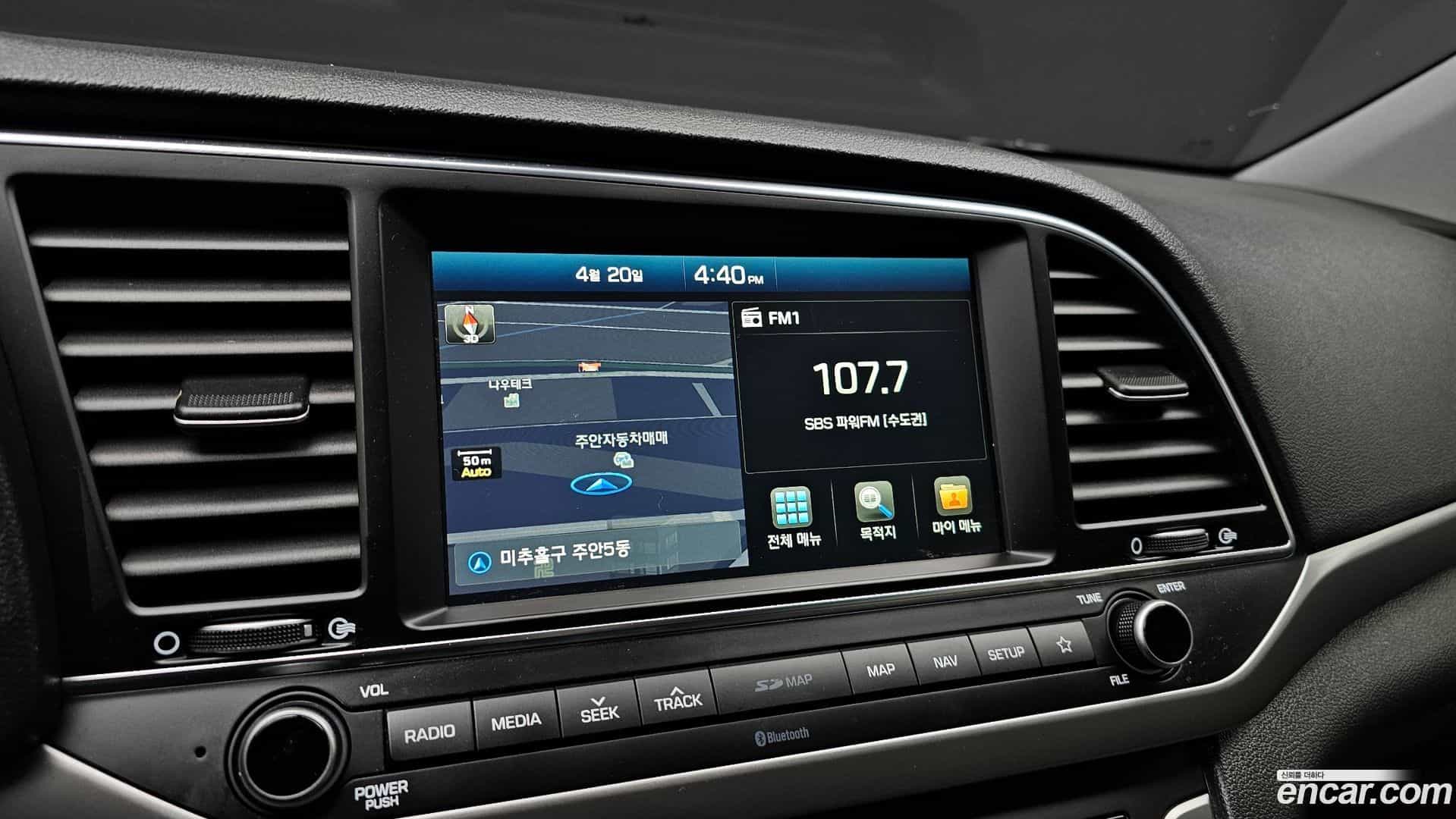 AVANTE Hyundai 2017.8-OPTION-043