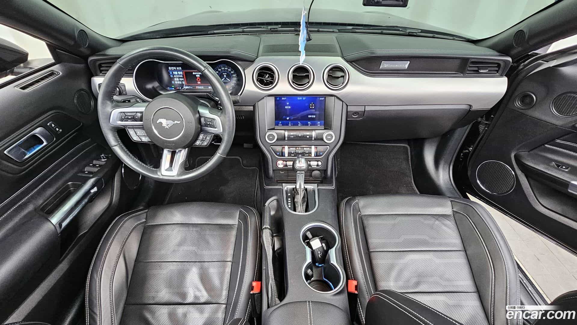 Mustang Ford 2023.8-INNER-007