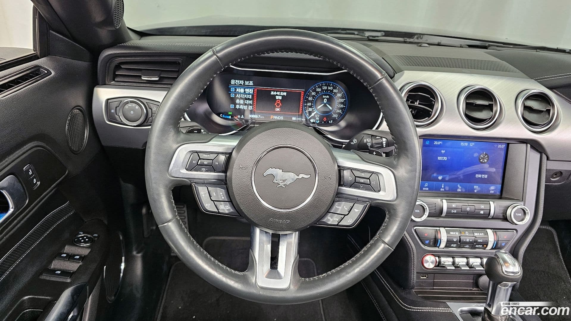 Main__Slider__Photo:Mustang Ford 2023.8-12