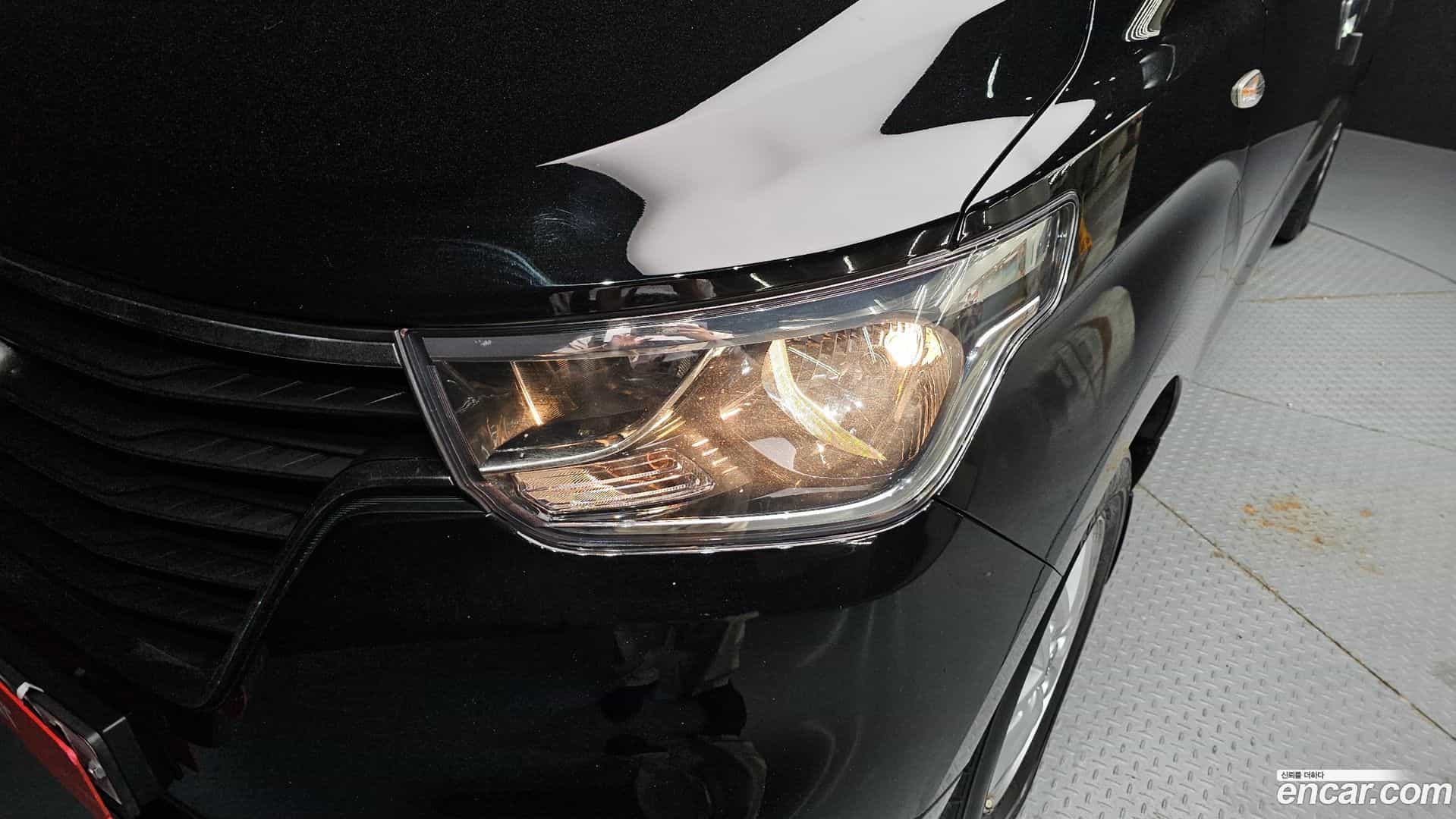 Starex Hyundai 2018.4-OUTER-032