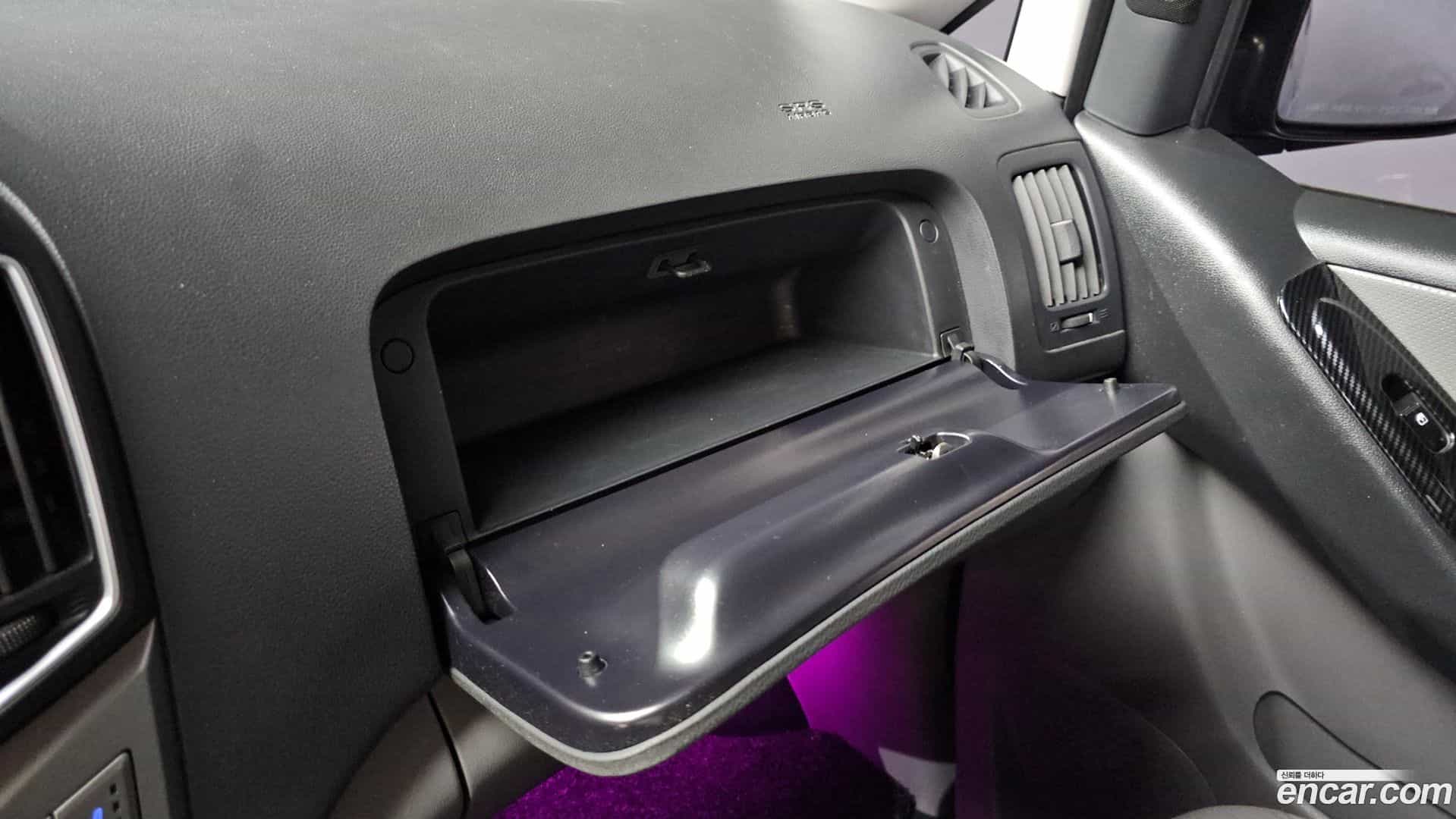 Starex Hyundai 2018.4-OPTION-045
