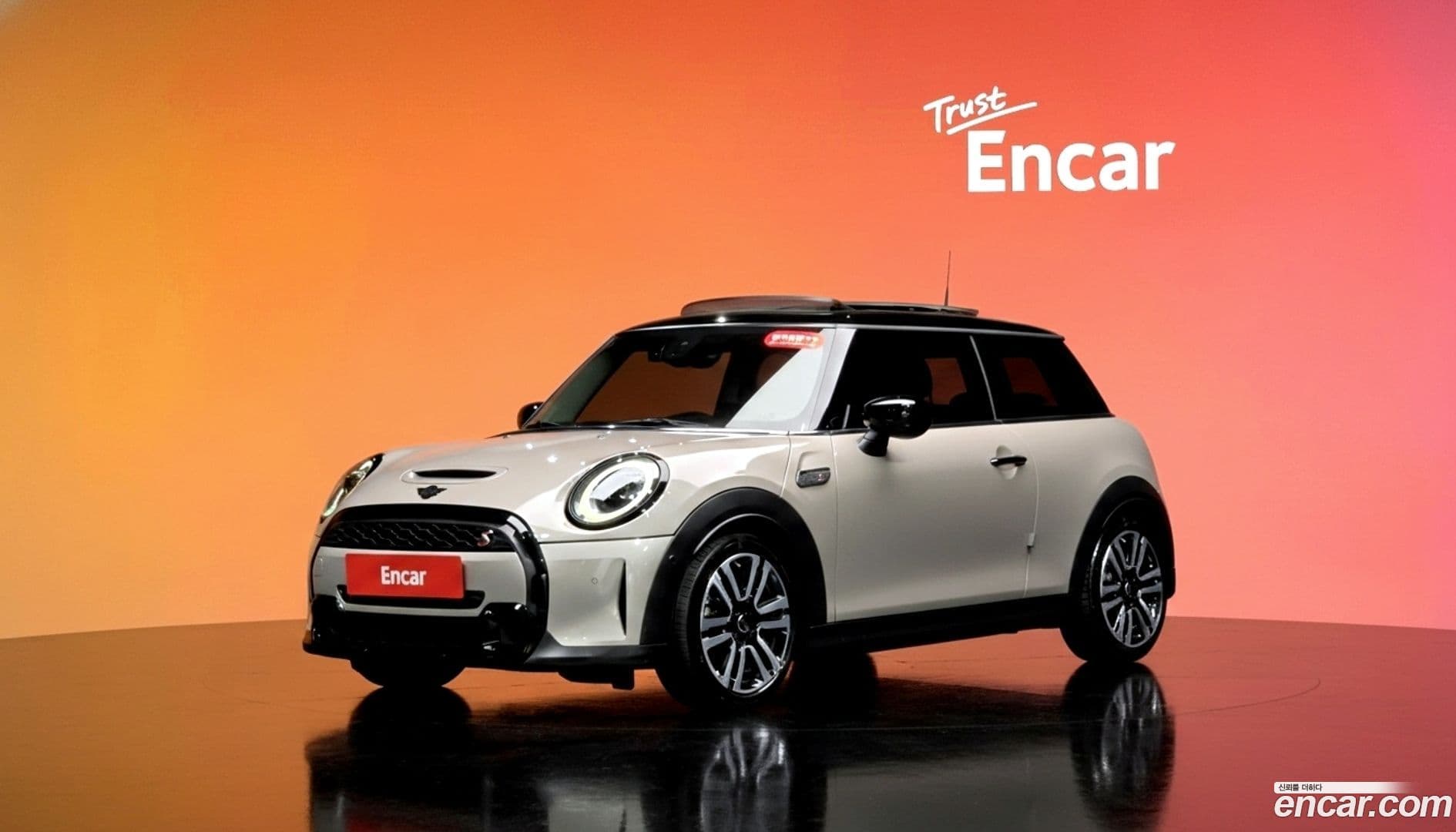 Main__Slider__Photo:Cooper Mini 2023.7-0