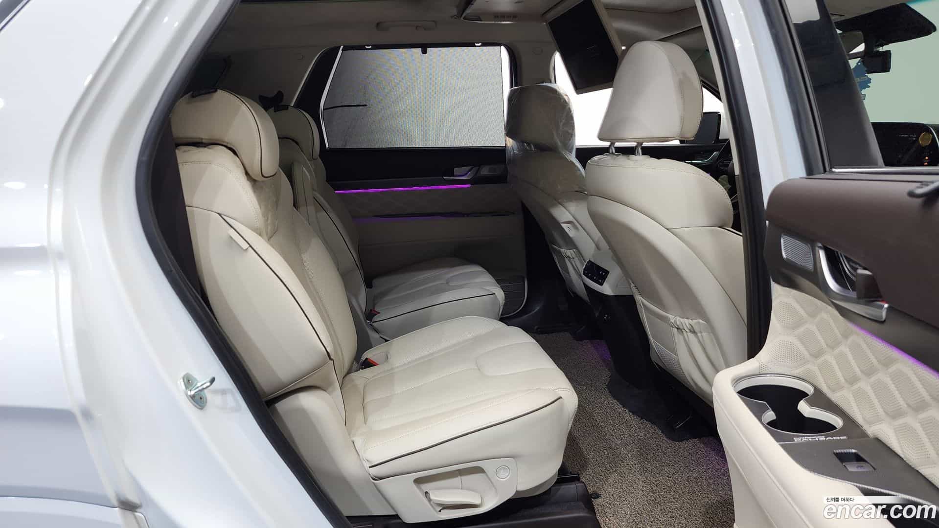 Palisade Hyundai 2022.3-INNER-036