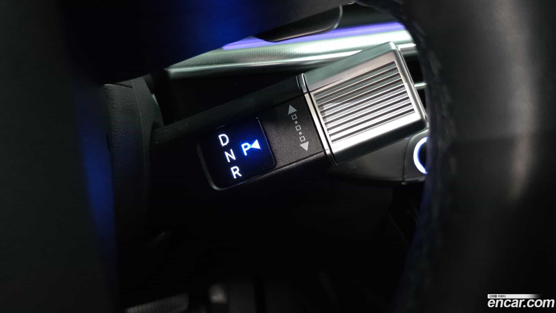 Grandeur Hyundai 2023.3-INNER-009