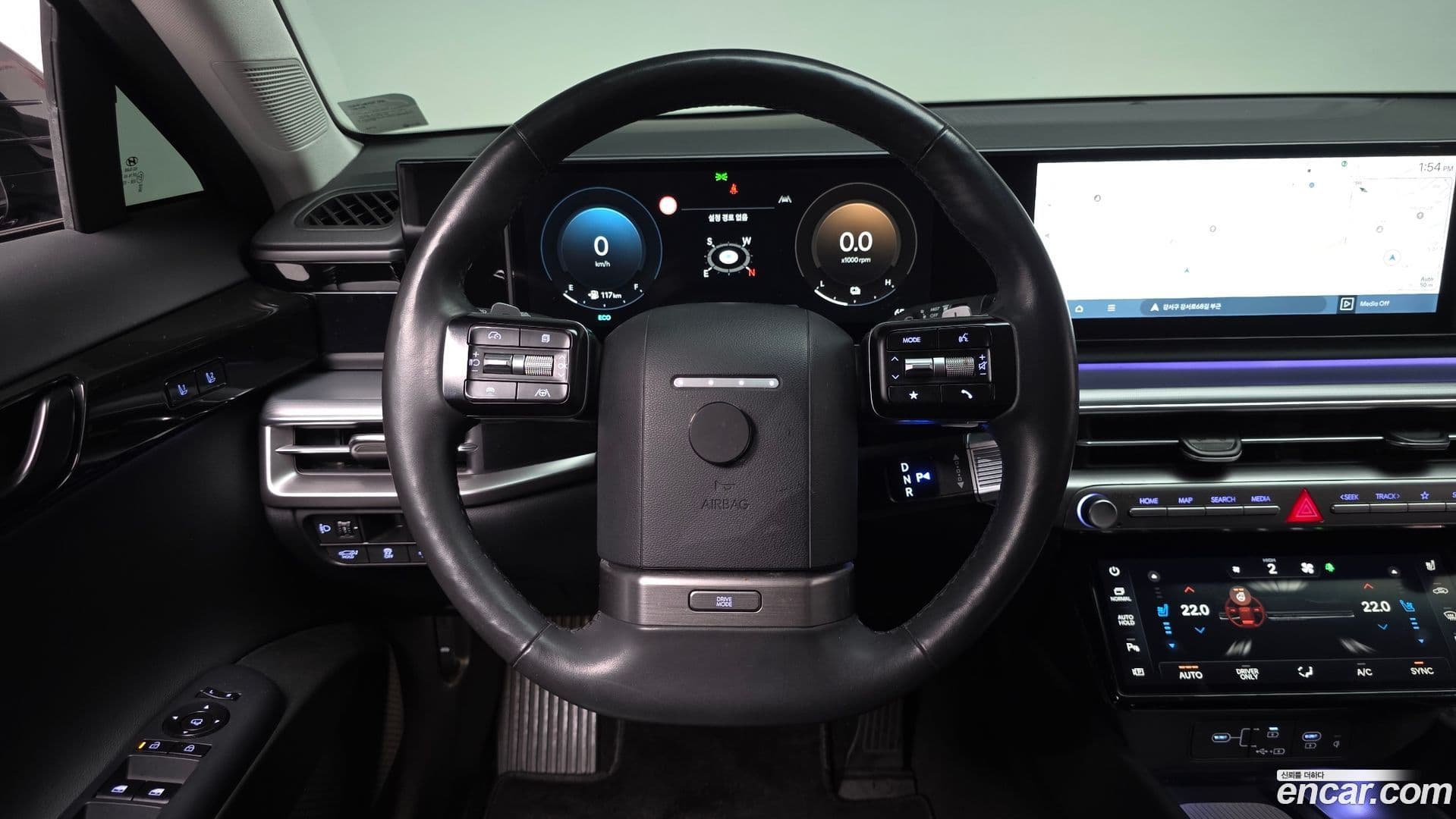 Main__Slider__Photo:Grandeur Hyundai 2023.3-11