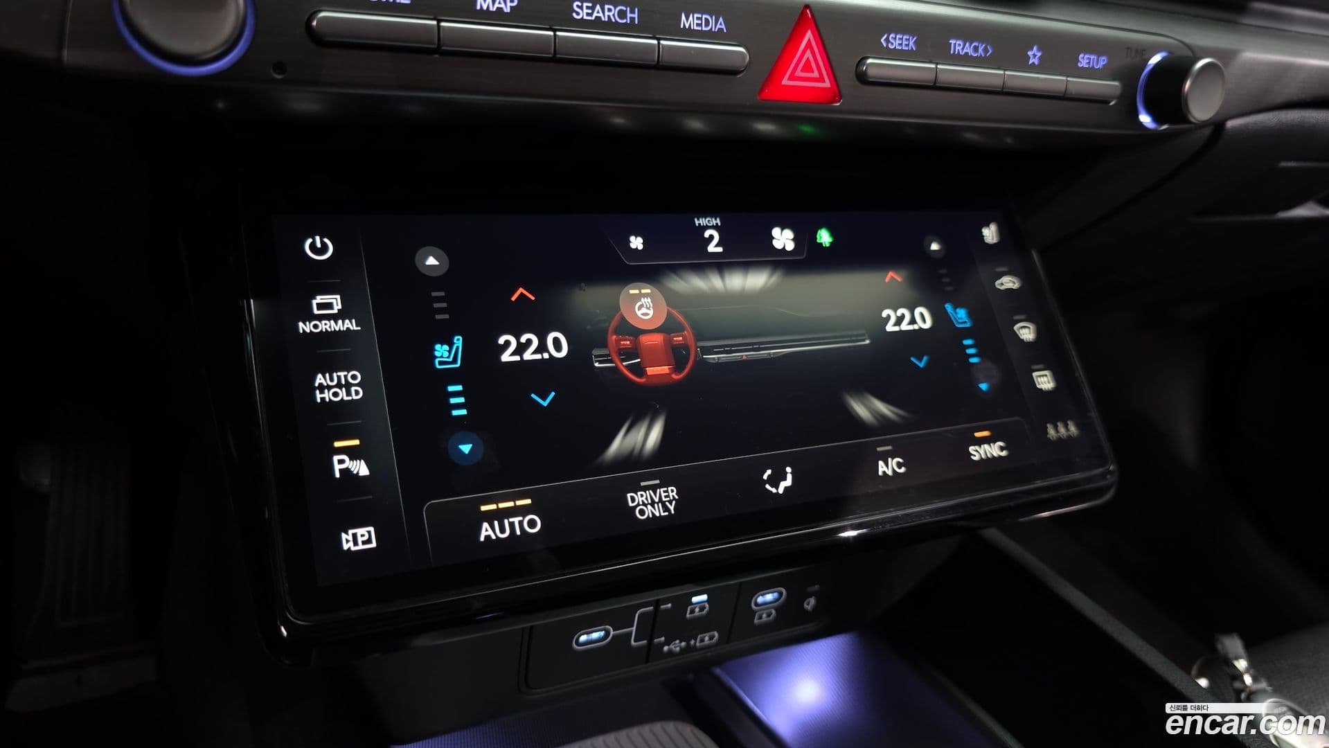 Main__Slider__Photo:Grandeur Hyundai 2023.3-14
