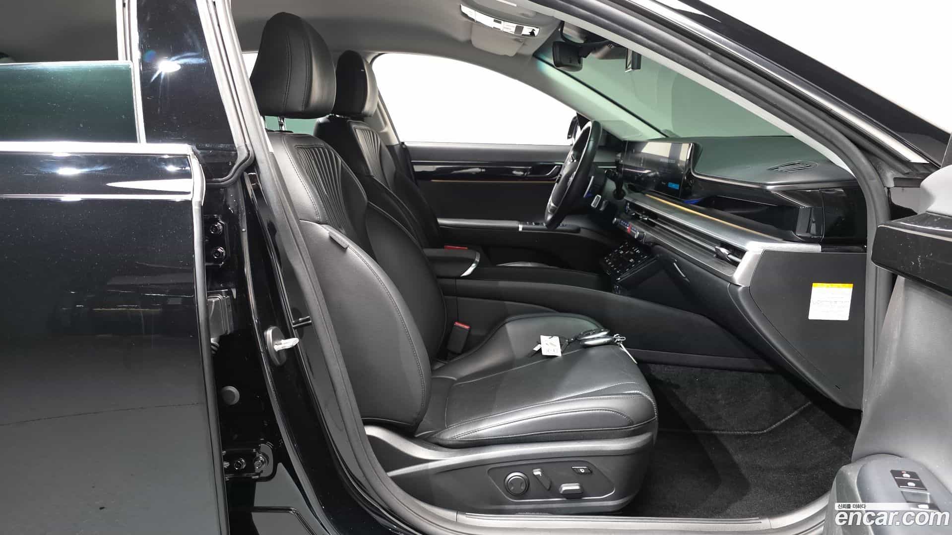 Grandeur Hyundai 2023.3-INNER-036