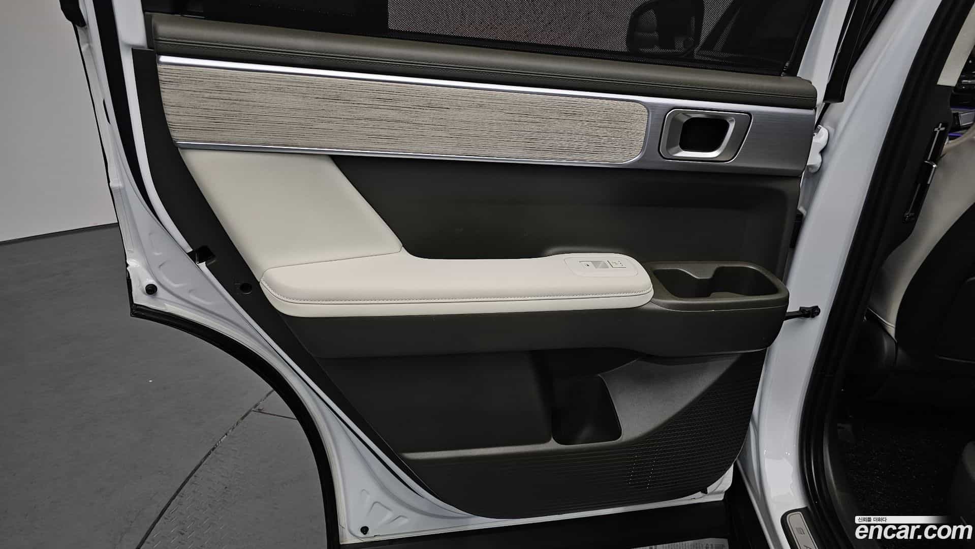 Santafe Hyundai 2023.11-INNER-035