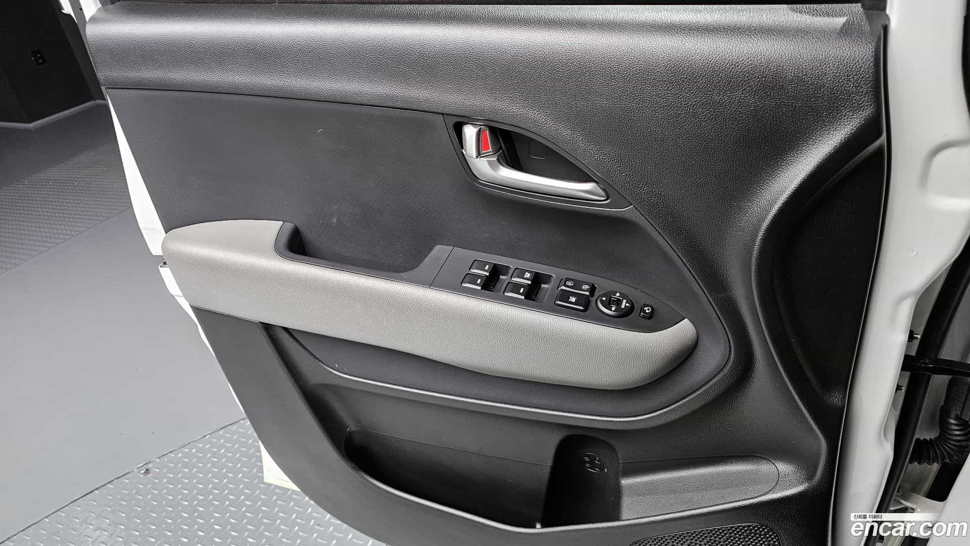RAY Kia 2021.4-INNER-034