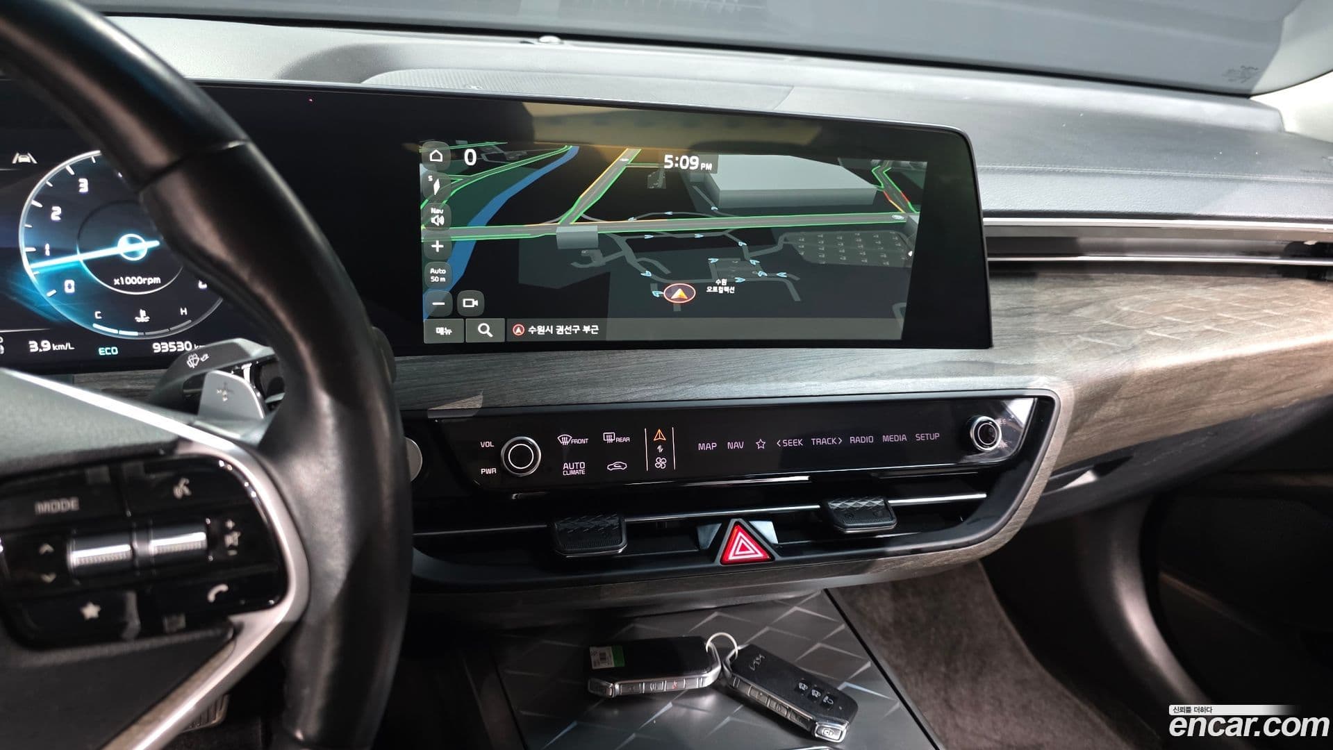 Main__Slider__Photo:K8 Kia 2021.10-12