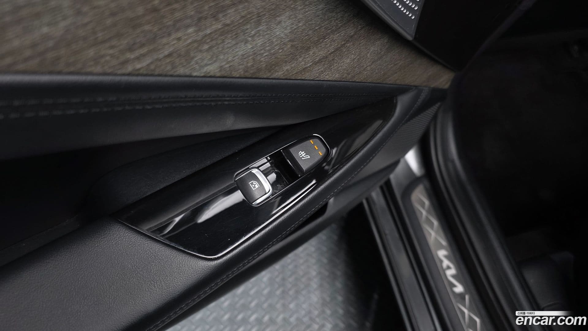 Main__Slider__Photo:K8 Kia 2021.10-18