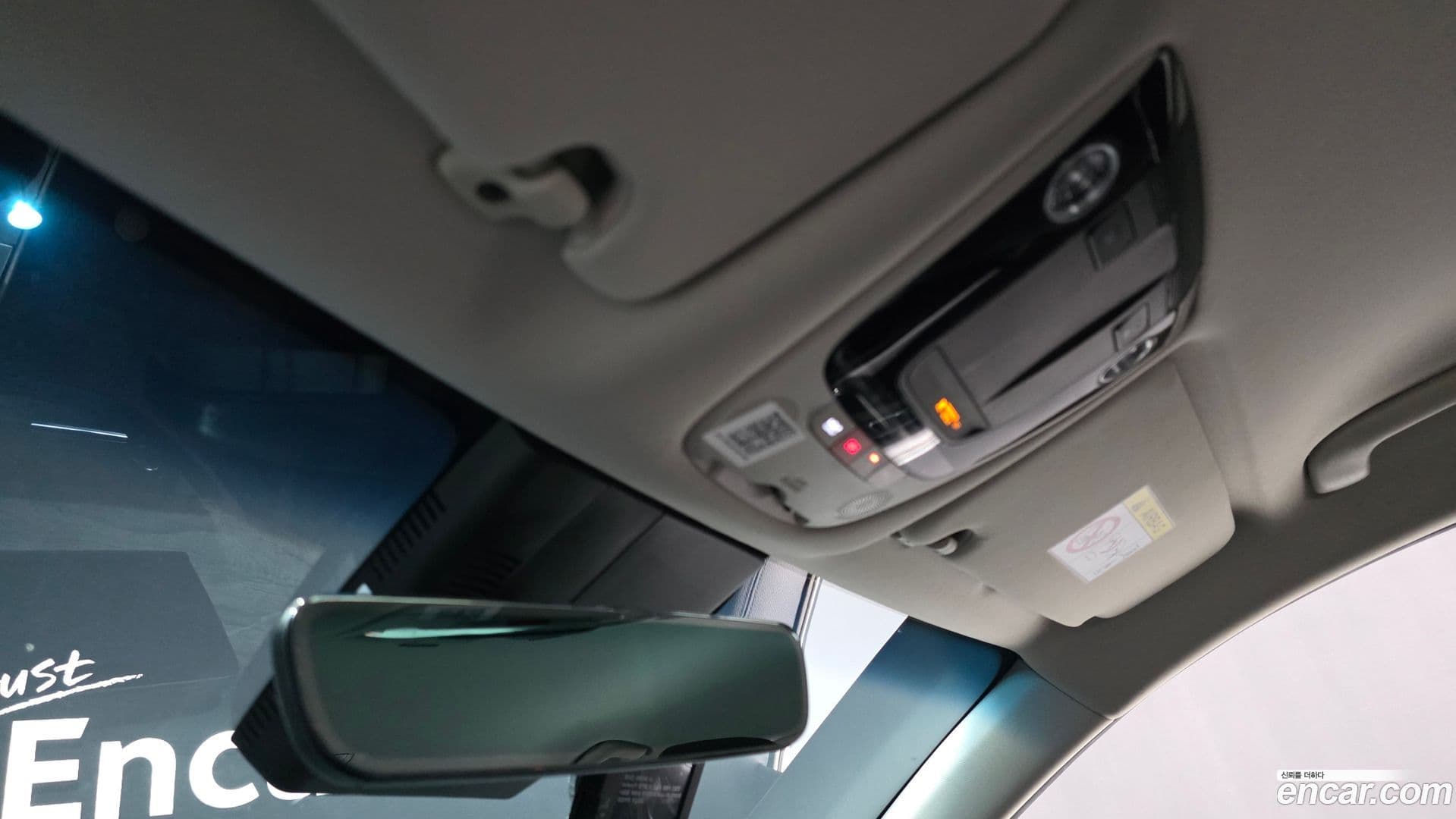 Main__Slider__Photo:K8 Kia 2021.10-32