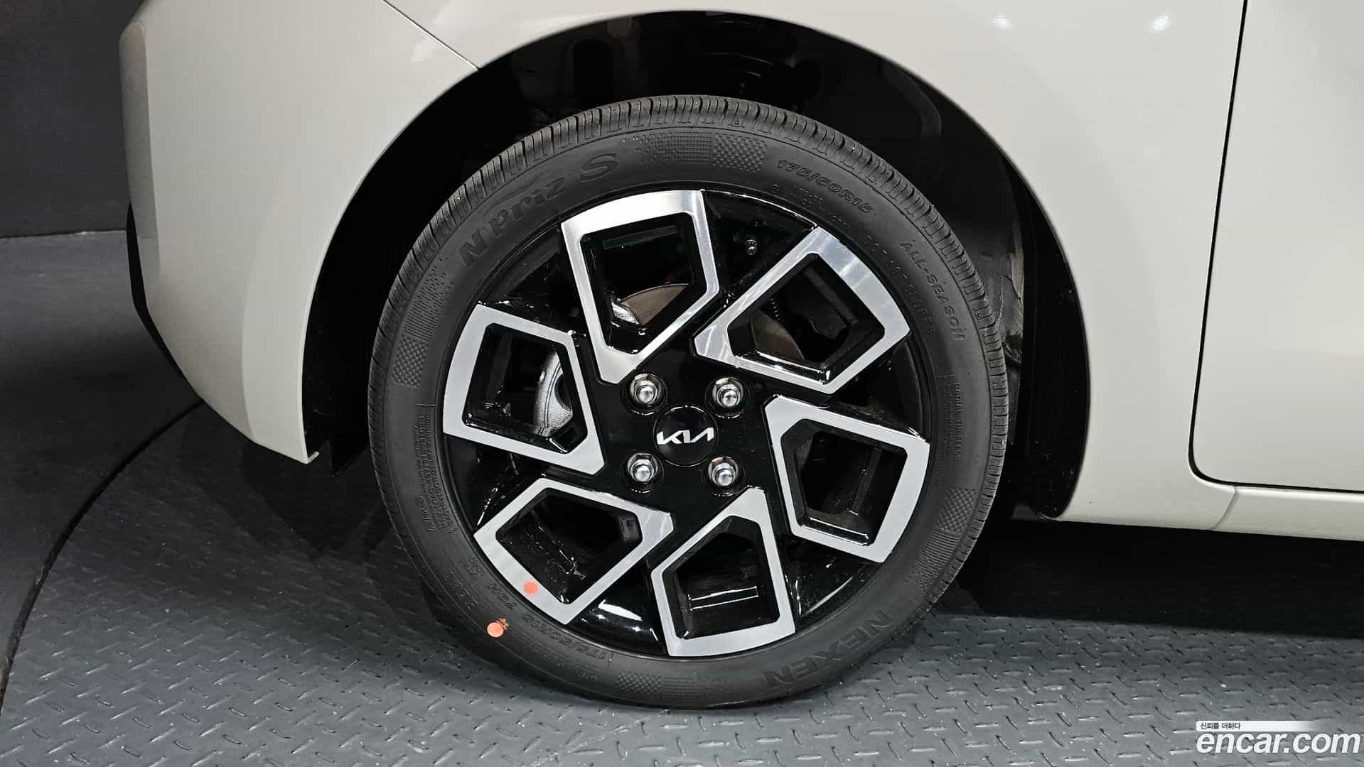 RAY Kia 2026.3-OUTER-005