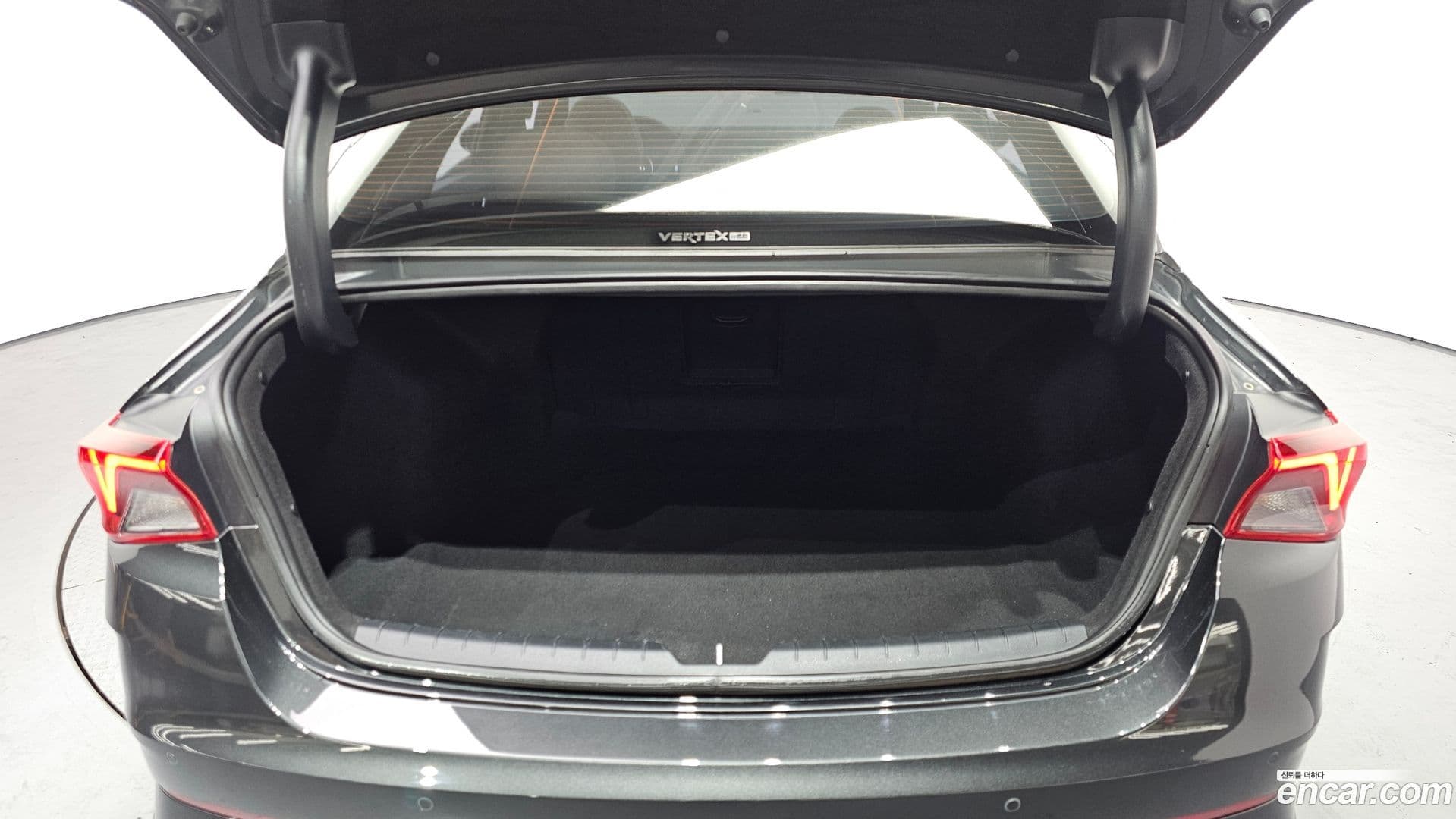 Main__Slider__Photo:K5 Kia 2020.2-16
