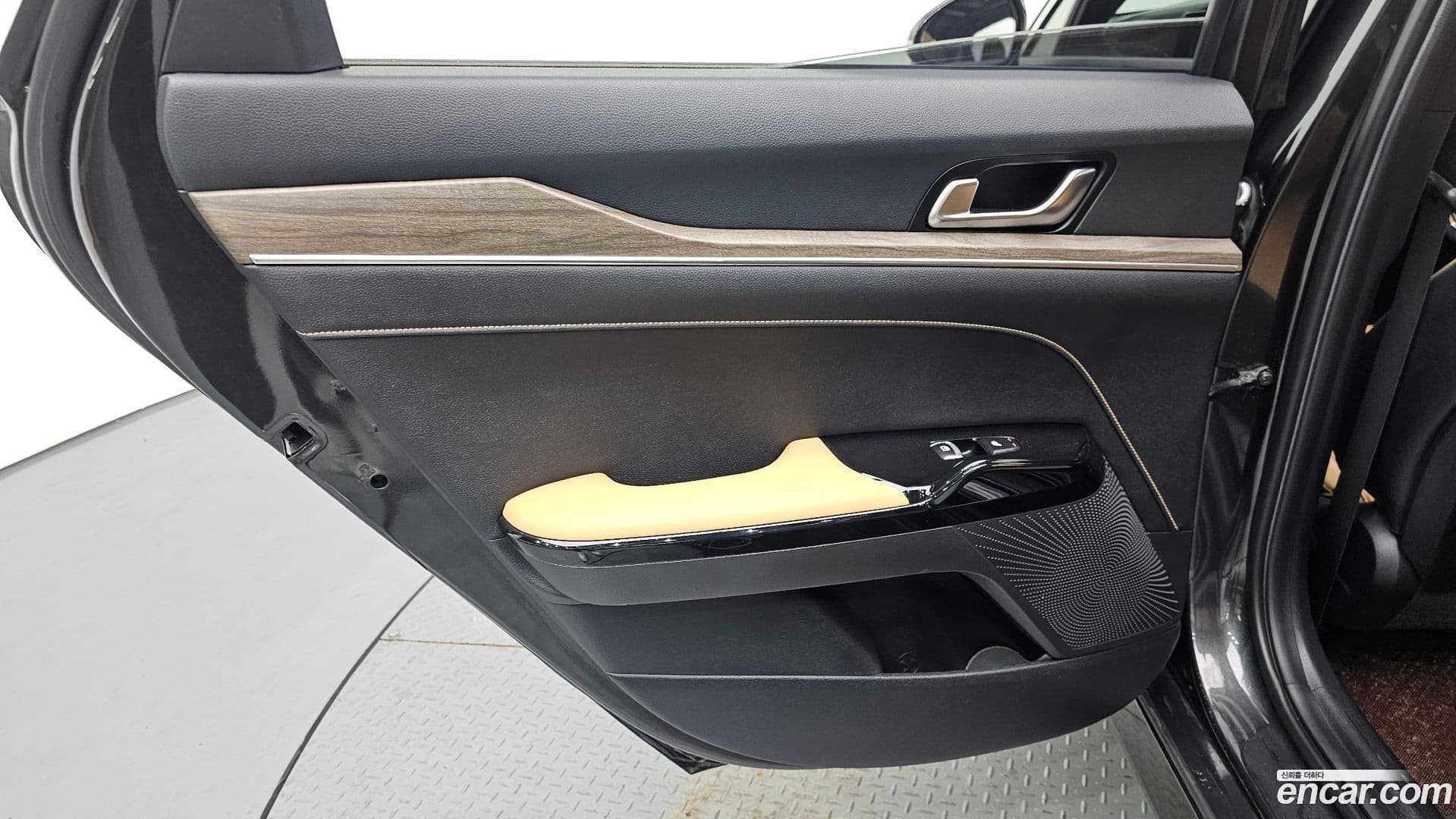 Main__Slider__Photo:K5 Kia 2020.2-24