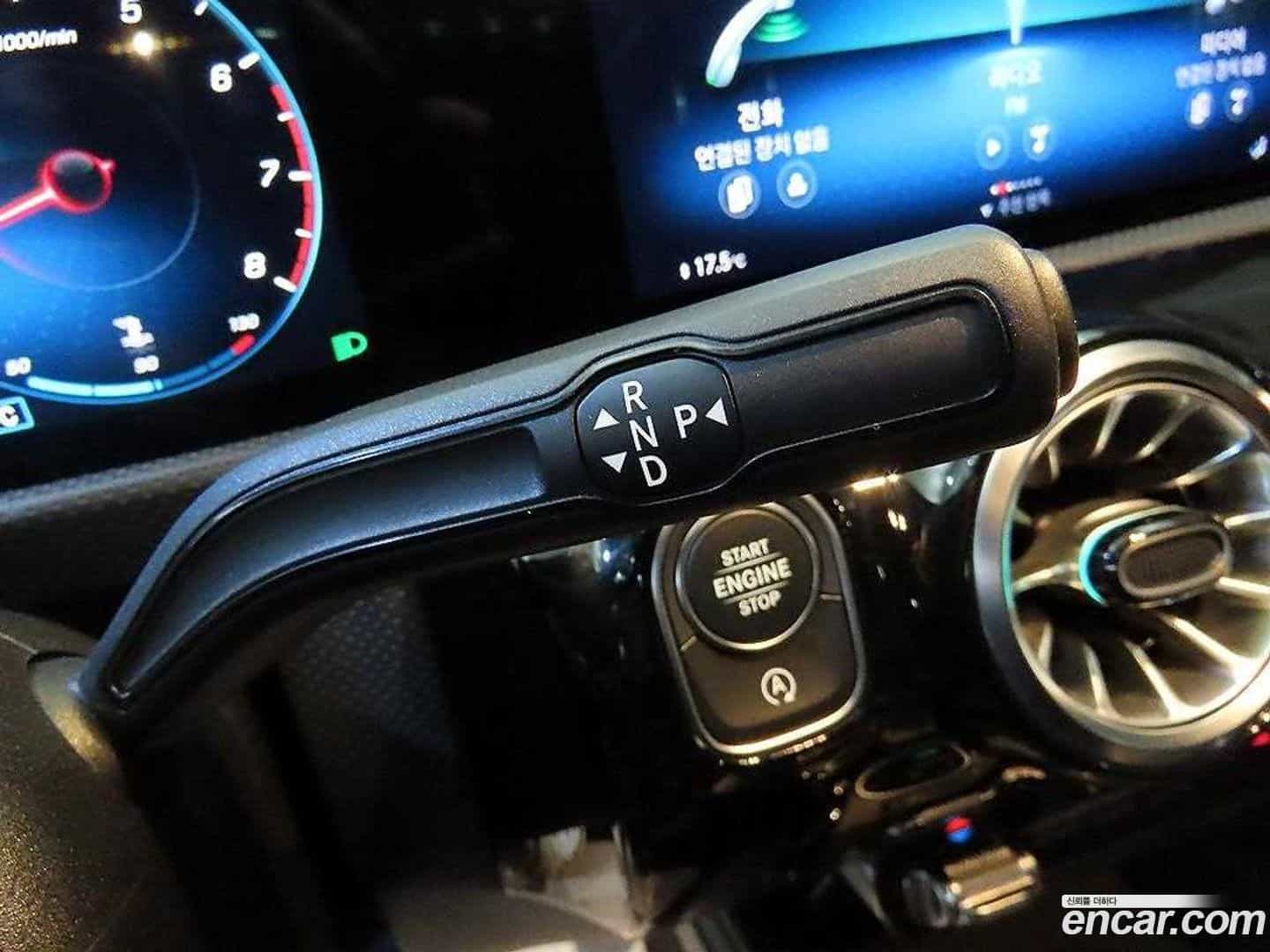 A-Class Mercedes-Benz 2022.4-OPTION-016