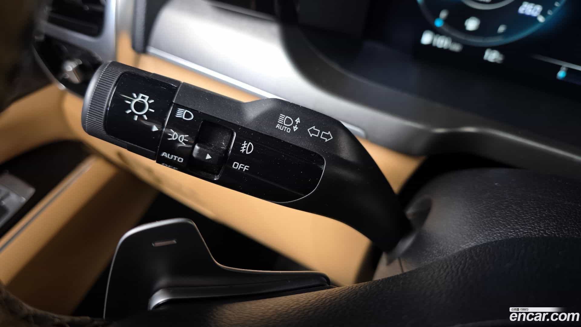 Sorento Kia 2023.6-OPTION-023