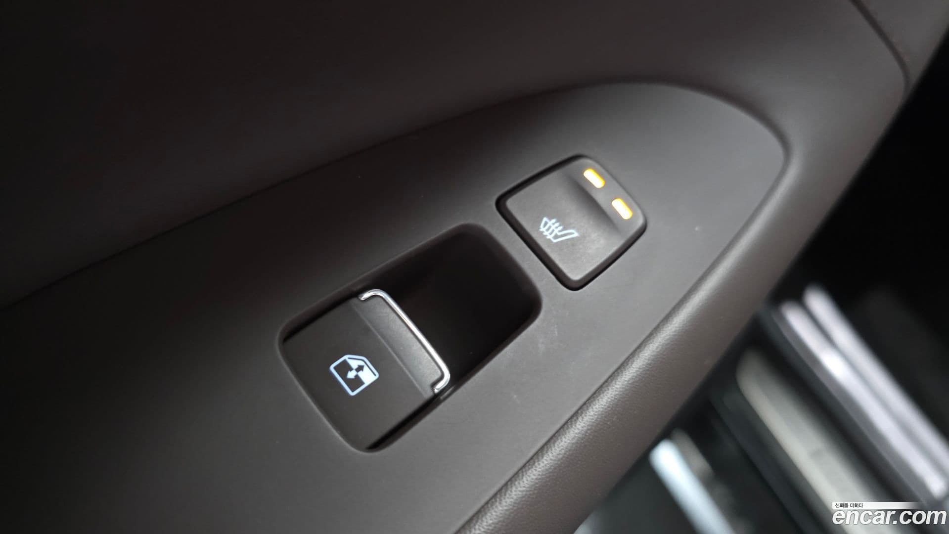 Main__Slider__Photo:Grandeur Hyundai 2022.5-18