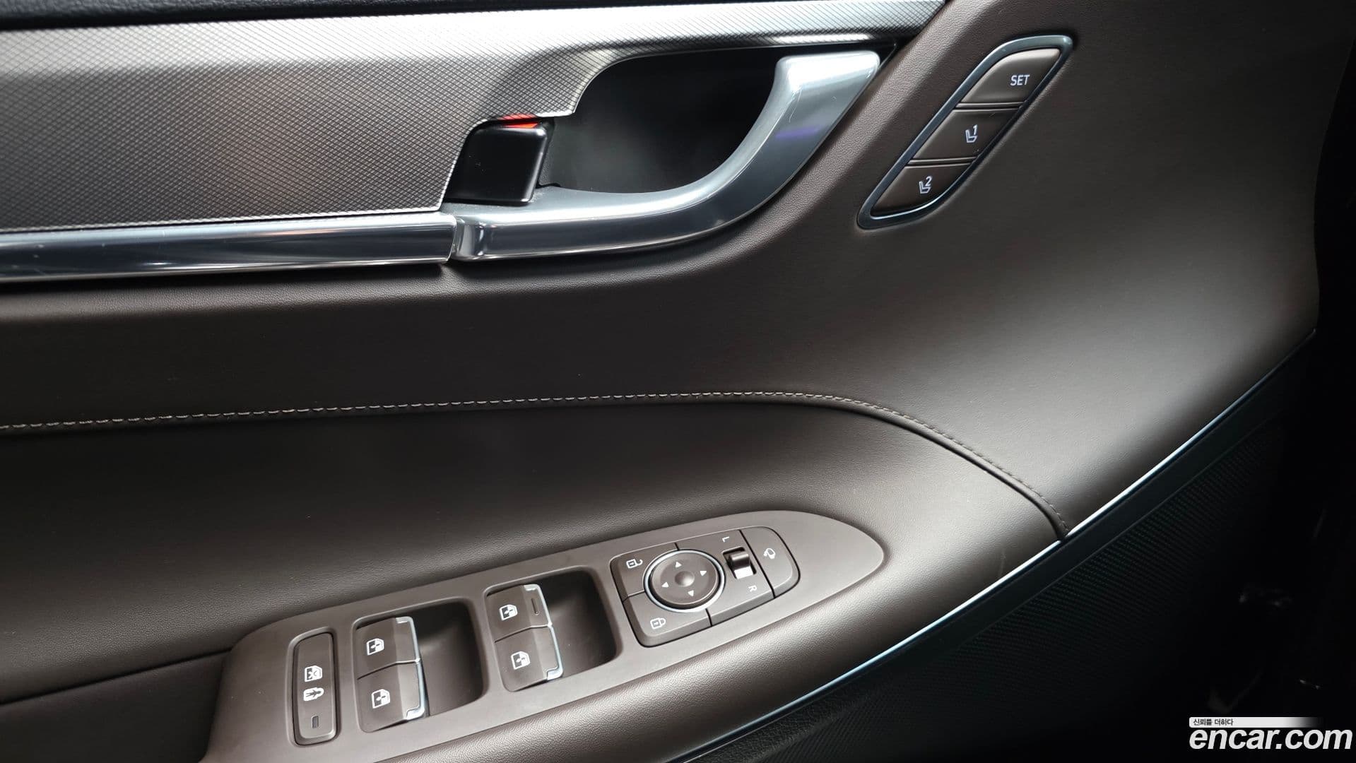 Main__Slider__Photo:Grandeur Hyundai 2022.5-27