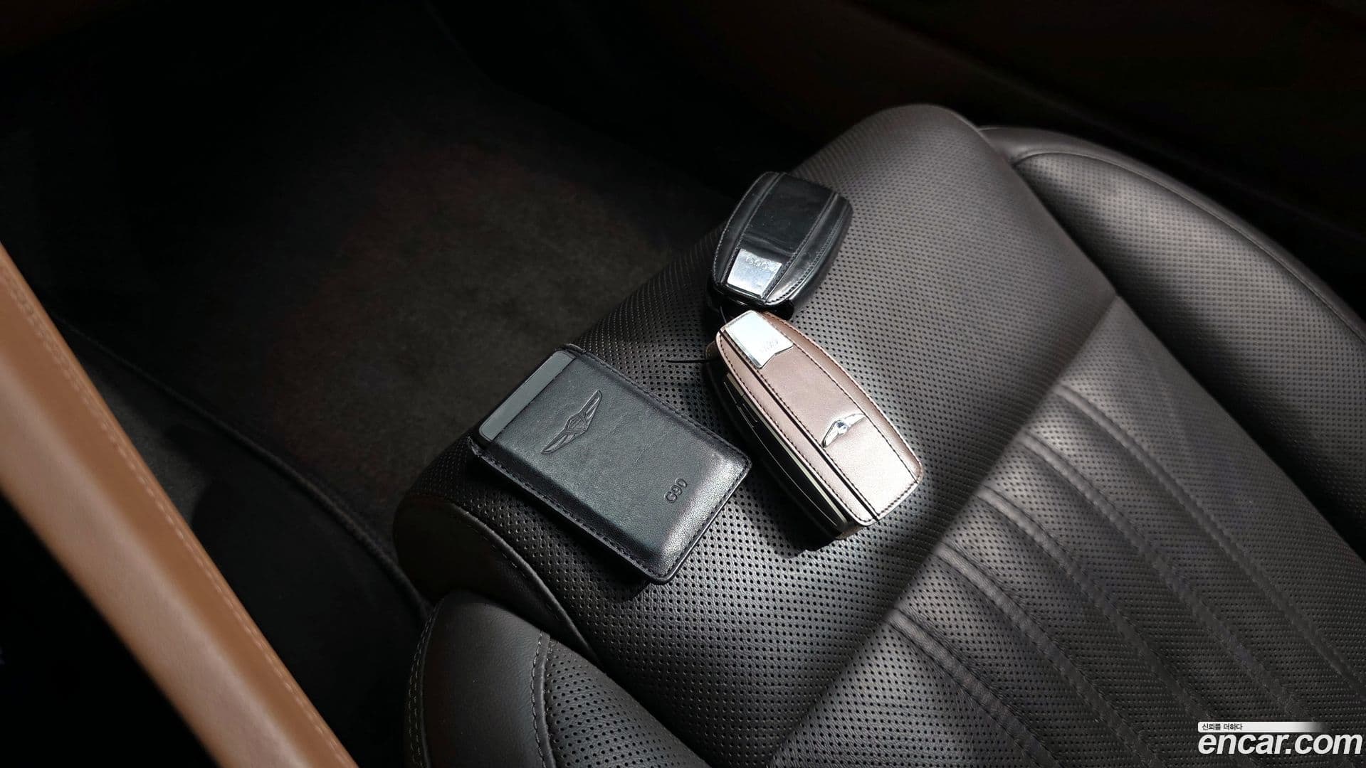 Main__Slider__Photo:G90 Genesis 2019.5-35