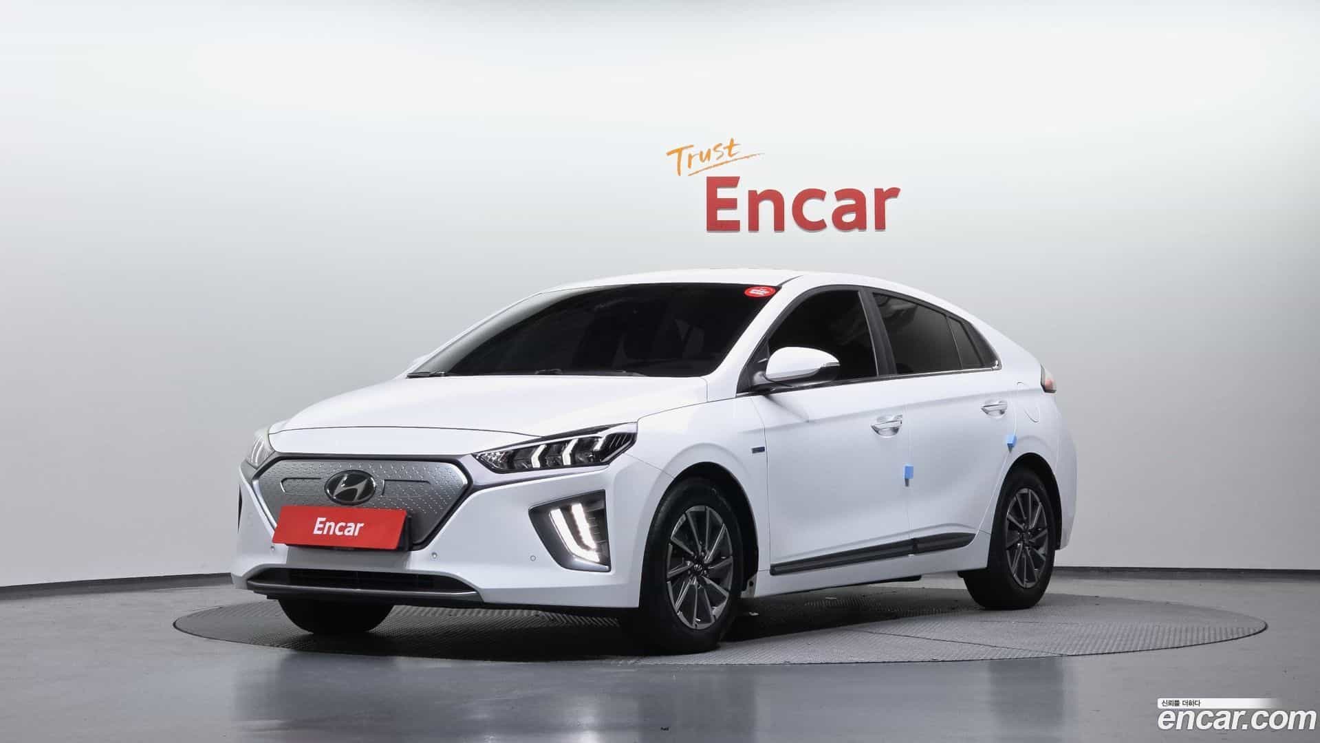 Ioniq Hyundai 2020.8-OUTER-001