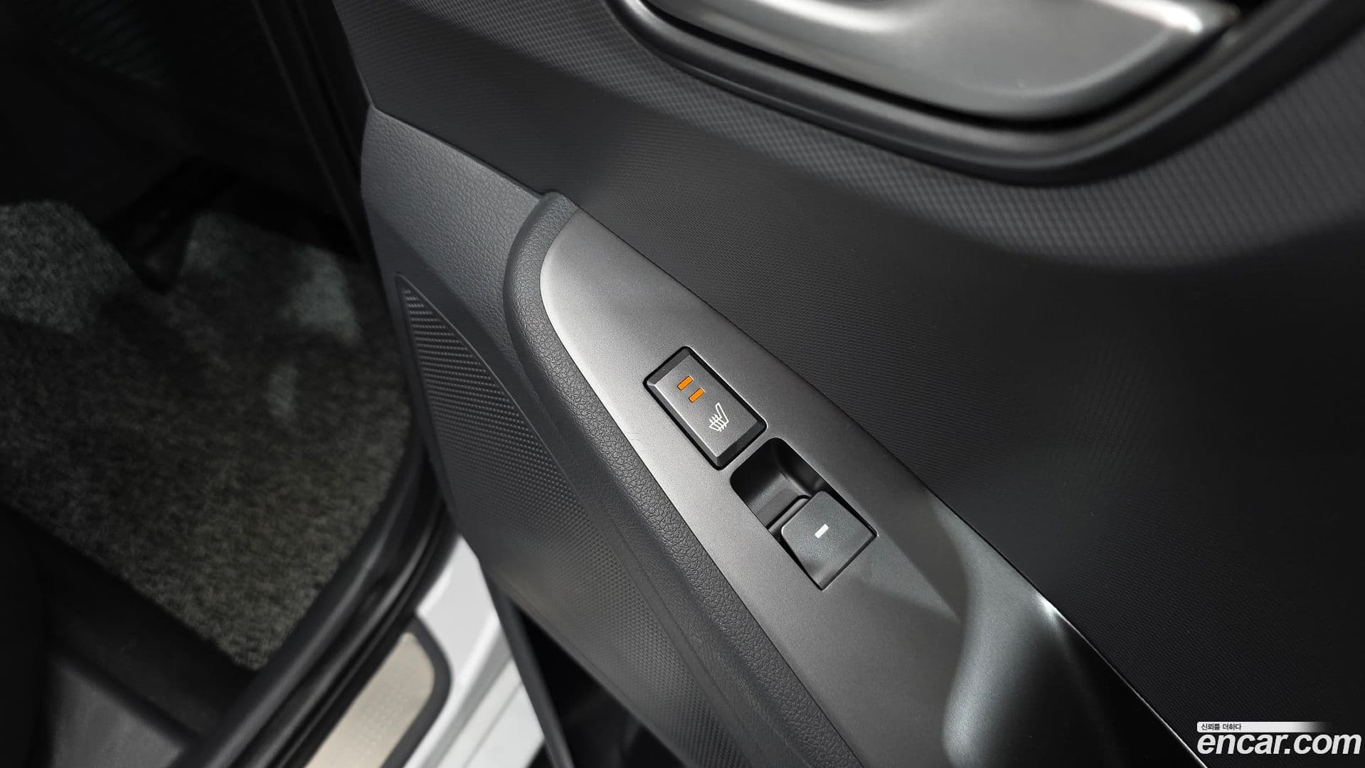 Main__Slider__Photo:Ioniq Hyundai 2020.8-18