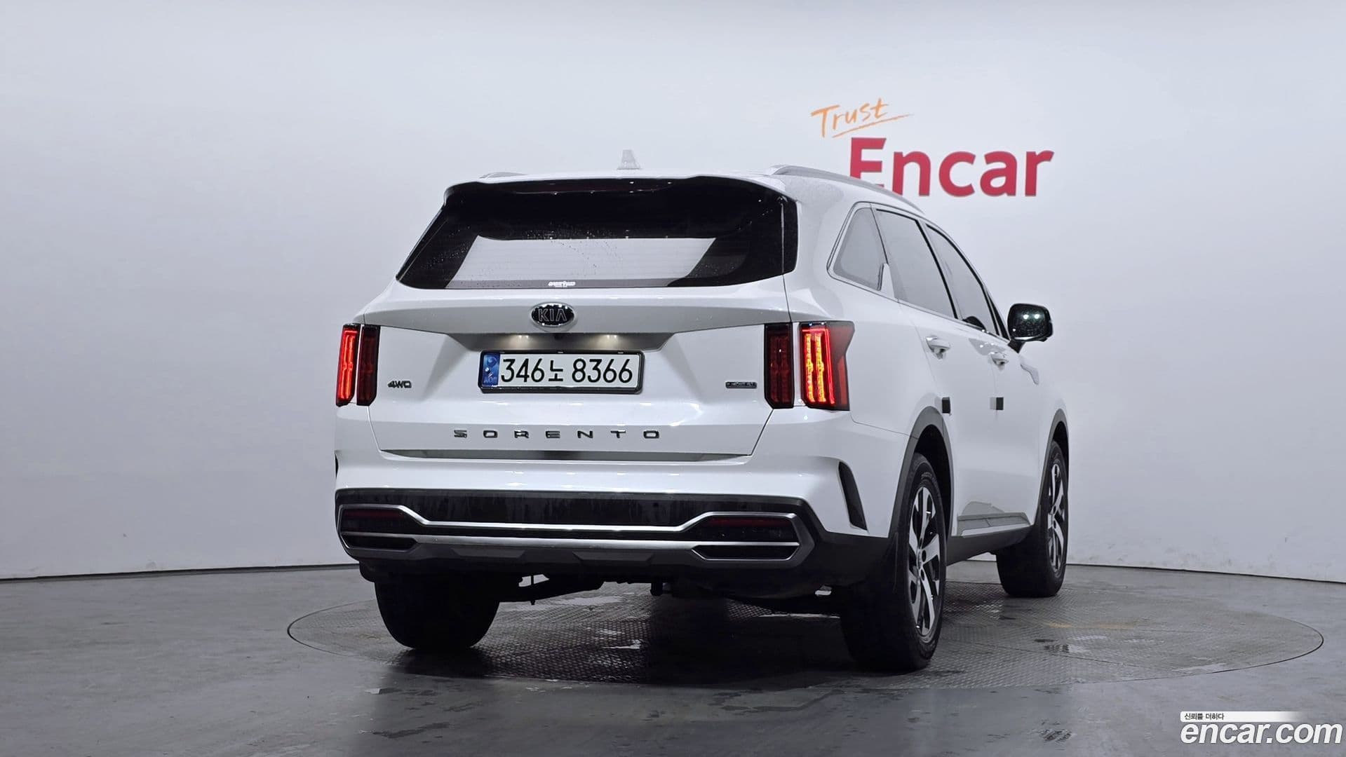 Main__Slider__Photo:Sorento Kia 2021.0-3