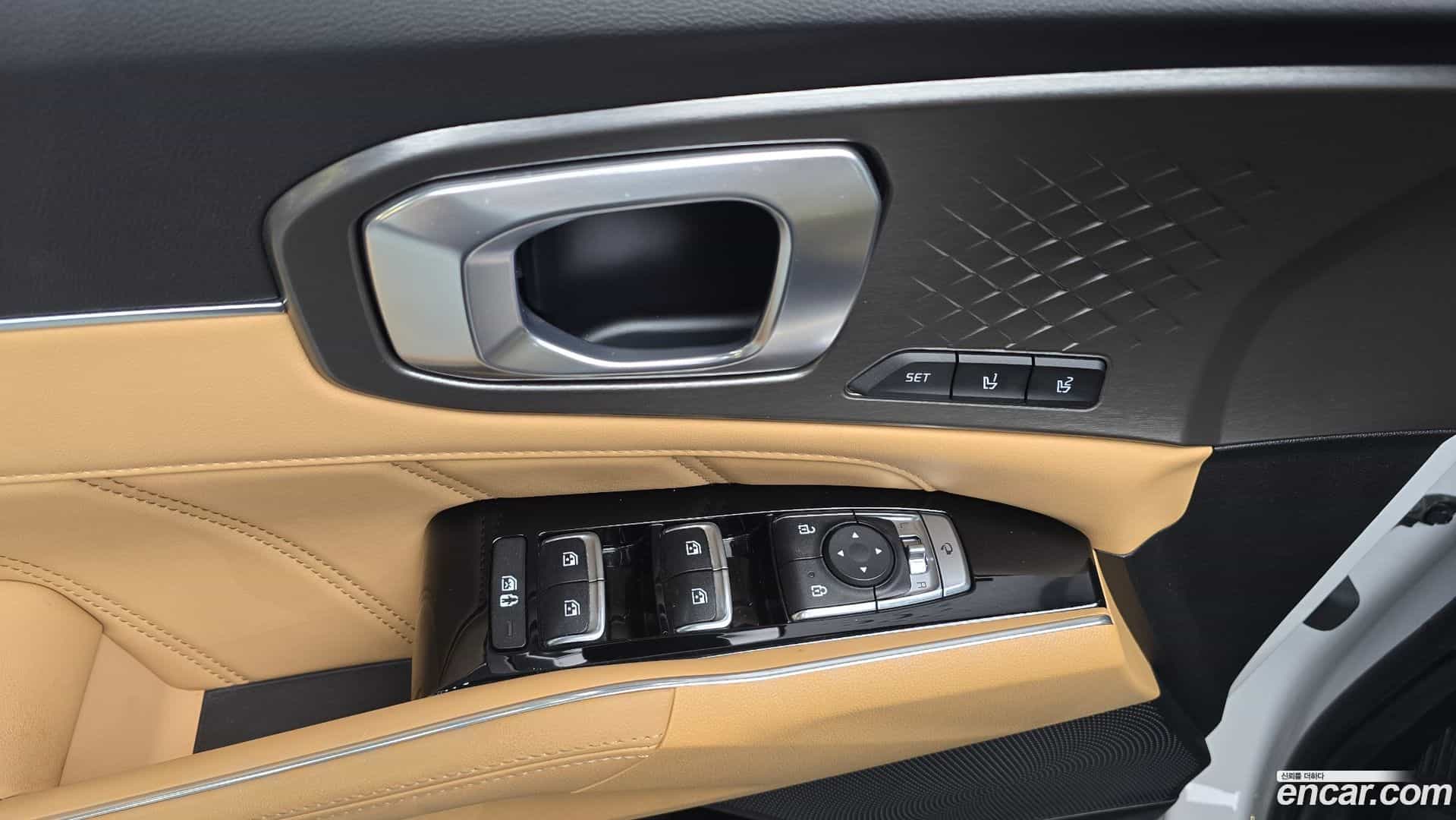 Sorento Kia 2021.0-OPTION-042