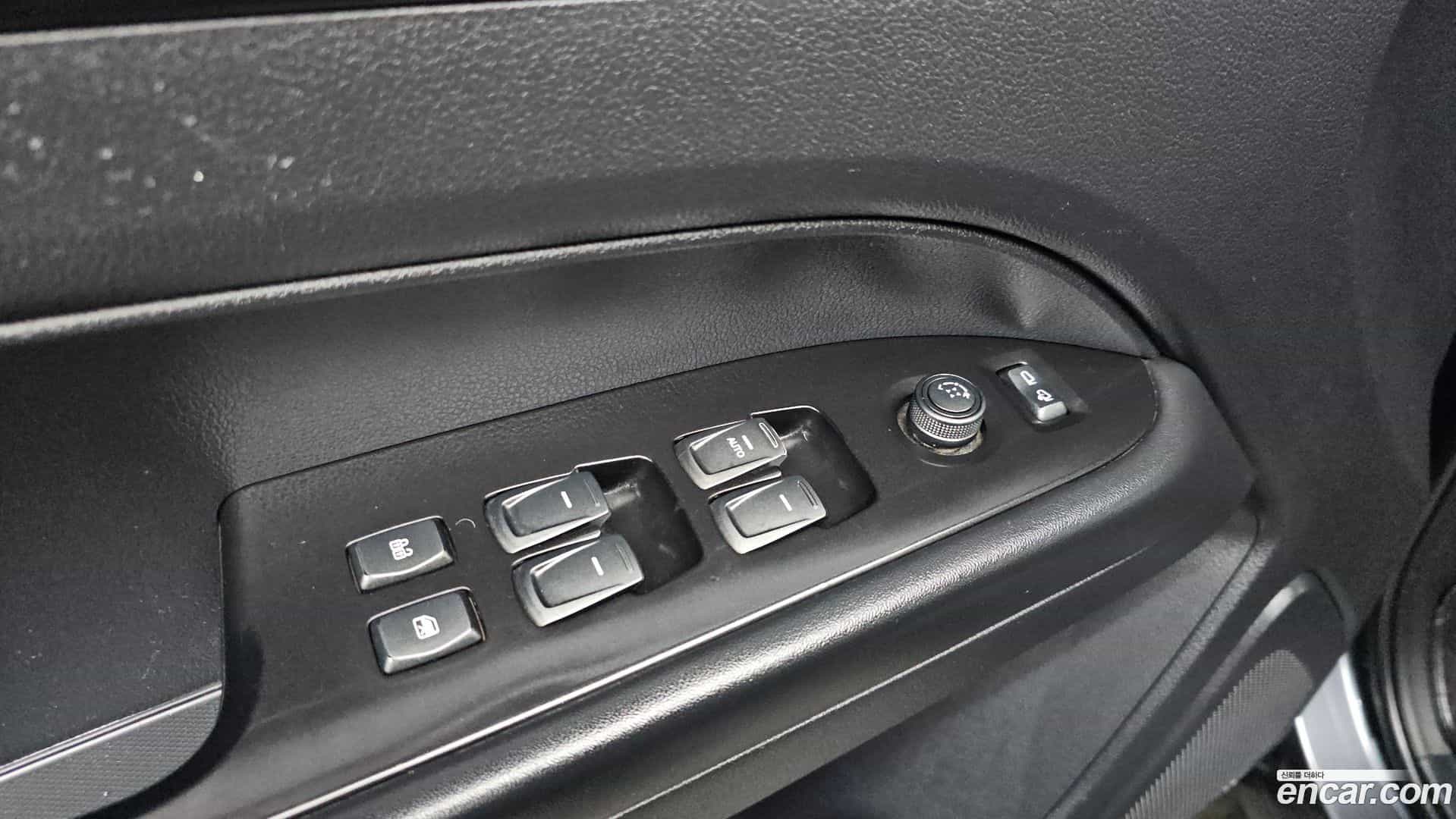 Rexton KG Mobility 2021.0-OPTION-017