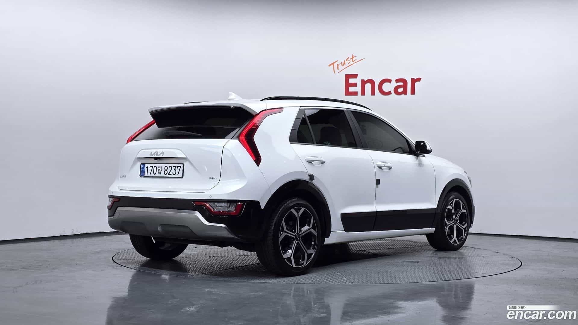 Niro Kia 2022.3-OUTER-002